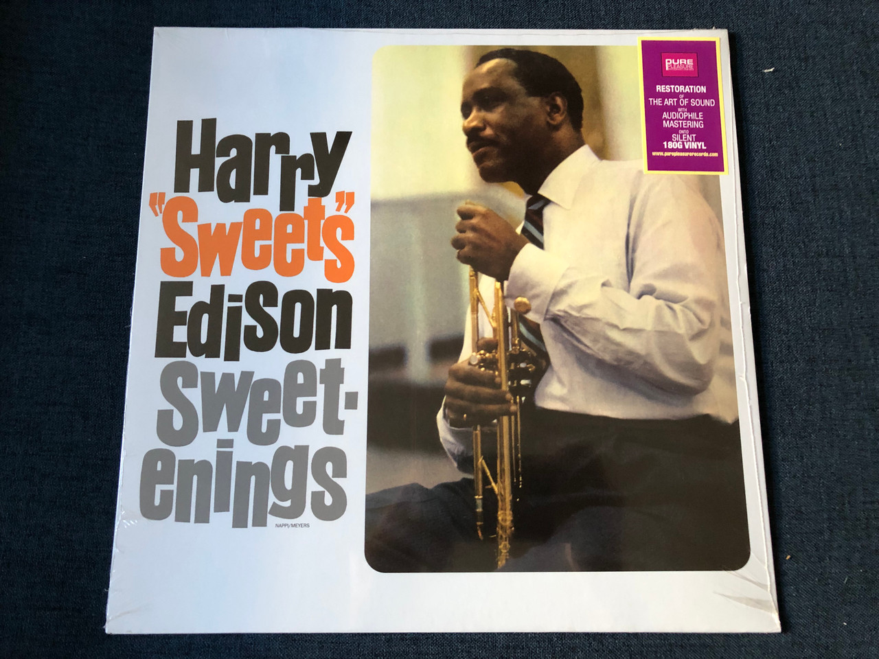 https://cdn10.bigcommerce.com/s-62bdpkt7pb/products/0/images/246143/Harry_Sweets_Edison_Sweetenings_Pure_Pleasure_Records_LP_PPAN_R52023_1__77842.1659685301.1280.1280.JPG?c=2&_gl=1*t5t5q5*_ga*MjA2NTIxMjE2MC4xNTkwNTEyNTMy*_ga_WS2VZYPC6G*MTY1OTY4MTMzNy41MTYuMS4xNjU5Njg1MTY0LjMw