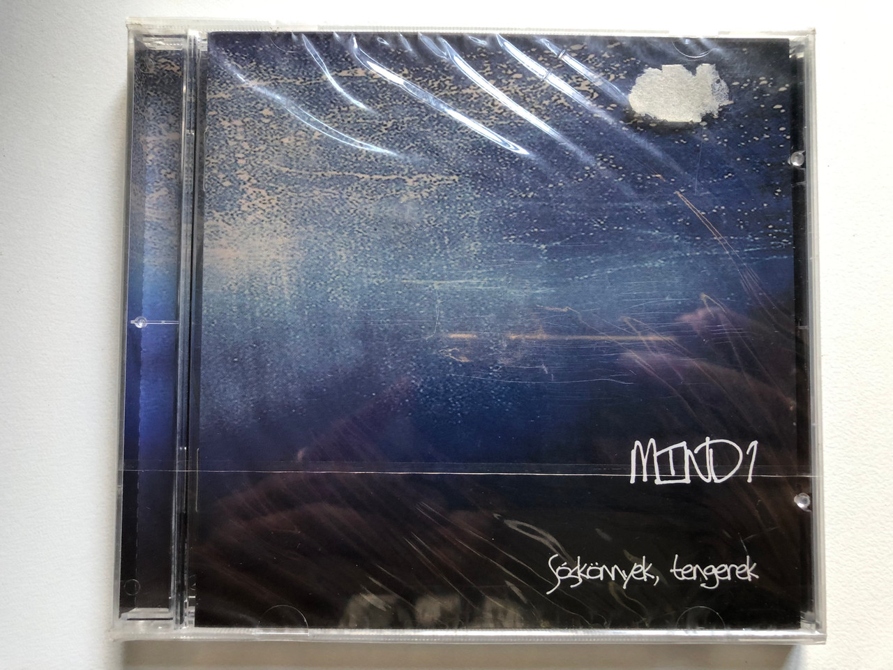 https://cdn10.bigcommerce.com/s-62bdpkt7pb/products/0/images/248249/Mind1_Ssknnyek_Tengerek_BHB_Music_Audio_CD_2005_BHB_CD_0002_1__23814.1660585349.1280.1280.JPG?c=2&_gl=1*1u7zb0m*_ga*MjA2NTIxMjE2MC4xNTkwNTEyNTMy*_ga_WS2VZYPC6G*MTY2MDU3OTI1My41MjguMS4xNjYwNTg0NDI5LjU4