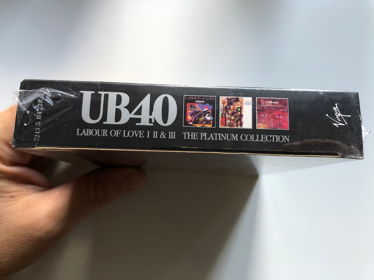 https://cdn10.bigcommerce.com/s-62bdpkt7pb/products/0/images/253621/UB40_Labour_Of_Love_Parts_I_II_III_The_Platinum_Collection_Three_CD_Set_Virgin_3x_Audio_CD_7243_5_84778_2_5_3__13653.1663579647.1280.1280.JPG?c=2&_gl=1*13yh85f*_ga*MjA2NTIxMjE2MC4xNTkwNTEyNTMy*_ga_WS2VZYPC6G*MTY2MzU2Njc3MC41NTEuMS4xNjYzNTc5NjMzLjYwLjAuMA..
