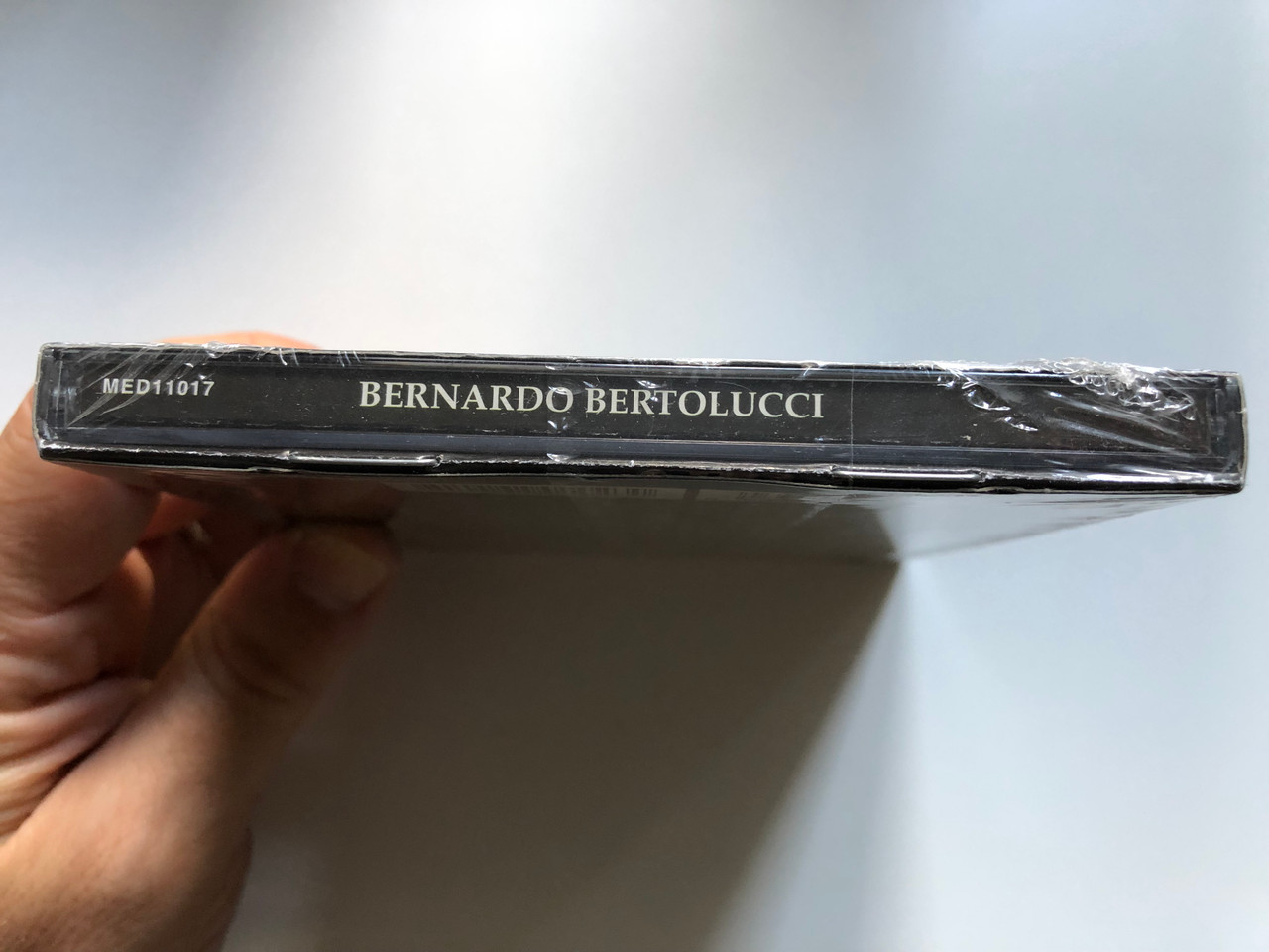 https://cdn10.bigcommerce.com/s-62bdpkt7pb/products/0/images/253624/Bernardo_Bertolucci_Mediane_Audio_CD_2007_MED11017_3__55893.1663579875.1280.1280.JPG?c=2&_gl=1*dlw5ky*_ga*MjA2NTIxMjE2MC4xNTkwNTEyNTMy*_ga_WS2VZYPC6G*MTY2MzU2Njc3MC41NTEuMS4xNjYzNTc5Nzg3LjQ3LjAuMA..