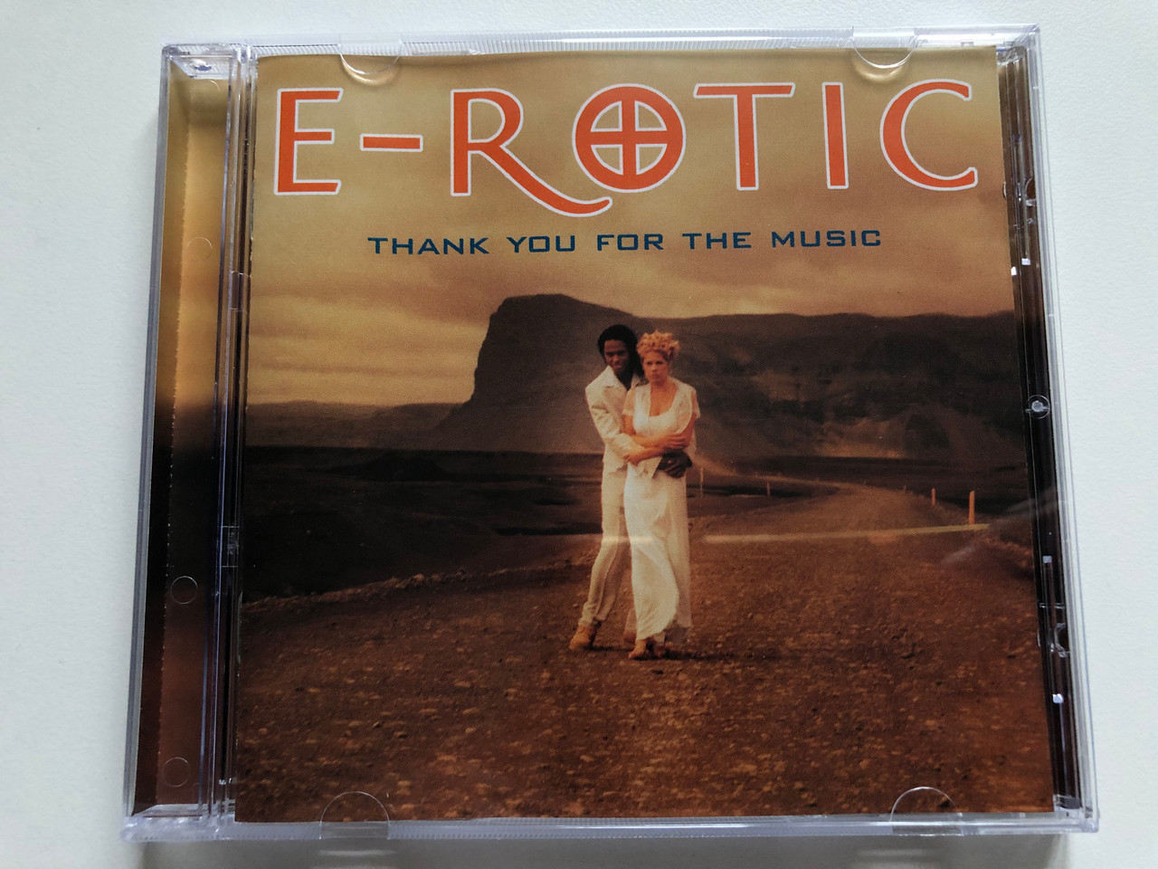 https://cdn10.bigcommerce.com/s-62bdpkt7pb/products/0/images/253909/E-Rotic_Thank_You_For_The_Music_Intercord_Audio_CD_1997_INT_8_22607_2_1__99306.1663739934.1280.1280.JPG?c=2&_gl=1*1u4ppvx*_ga*MjA2NTIxMjE2MC4xNTkwNTEyNTMy*_ga_WS2VZYPC6G*MTY2MzczNjY1MC41NTQuMS4xNjYzNzM5NzYwLjU2LjAuMA..