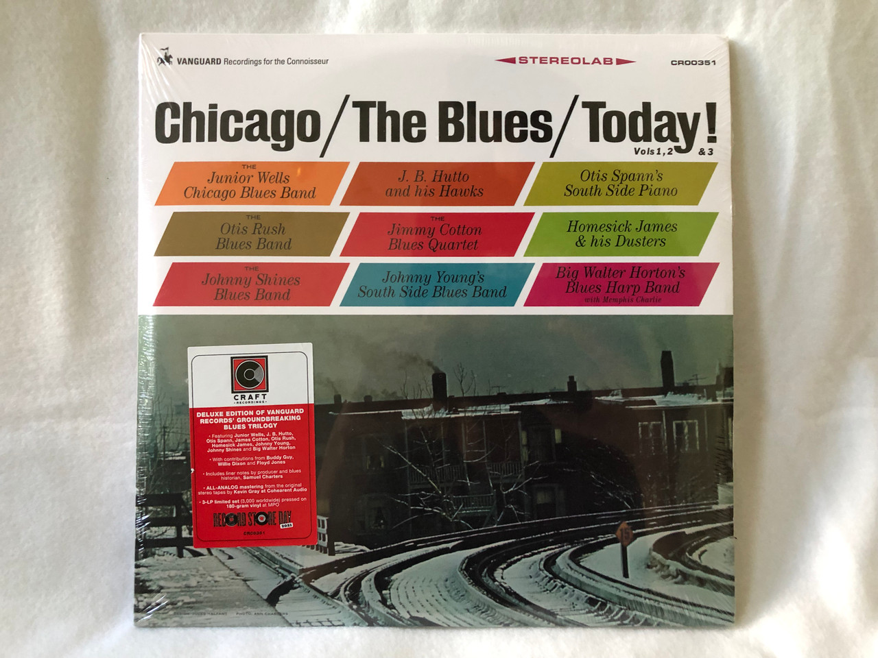 https://cdn10.bigcommerce.com/s-62bdpkt7pb/products/0/images/254825/ChicagoThe_BluesToday_Vols_1_2_3_The_Junior_Wells_Chicago_Blues_Band_J._B._Hutto_and_his_Hawks_Otis_Spanns_South_Side_Piano_The_Otis_Rush_Blues_Band_The_Jimmy_Cotton_Blues_Quartet_1__49816.1664361071.1280.1280.JPG?c=2&_gl=1*ylmtwo*_ga*MjA2NTIxMjE2MC4xNTkwNTEyNTMy*_ga_WS2VZYPC6G*MTY2NDM1NjQxNi41NjkuMS4xNjY0MzYxMDYyLjYwLjAuMA..