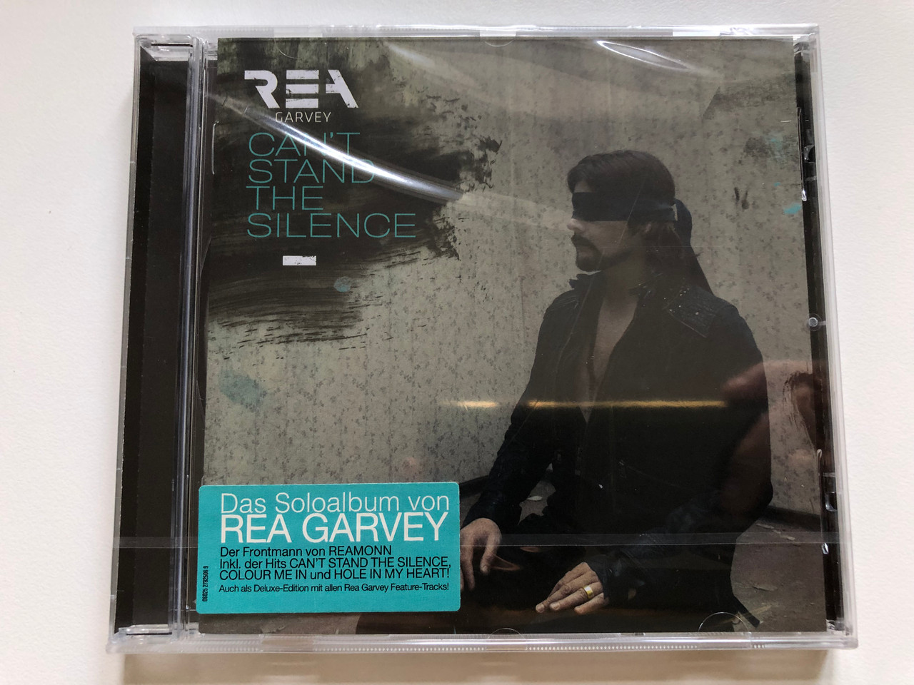 https://cdn10.bigcommerce.com/s-62bdpkt7pb/products/0/images/255573/Rea_Garvey_Cant_Stand_The_Silence_Das_Soloalbum_Von_Rea_Garvey._Der_Frontmann_von_Reamonn_Inkl._der_Hits_Cant_Stand_The_Silence_Colour_Me_In_und_Hole_In_My_Heart_Island_Re_1__00432.1664967839.1280.1280.JPG?c=2&_gl=1*dsbrr9*_ga*MjA2NTIxMjE2MC4xNTkwNTEyNTMy*_ga_WS2VZYPC6G*MTY2NDk2Njg0NS41ODMuMS4xNjY0OTY3NTk5LjQwLjAuMA..