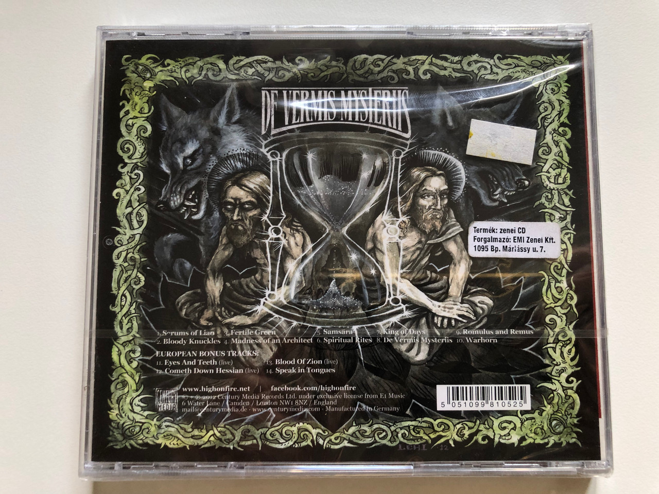 https://cdn10.bigcommerce.com/s-62bdpkt7pb/products/0/images/255590/High_On_Fire_De_Vermis_Mysteriis_Special_Edition_Incl._4_Bonus_Tracks._Produced_By_Kurt_Ballou_Of_Converge_Century_Media_Audio_CD_2012_9981052_2__85893.1665030873.1280.1280.JPG?c=2&_gl=1*1q71mbb*_ga*MjA2NTIxMjE2MC4xNTkwNTEyNTMy*_ga_WS2VZYPC6G*MTY2NTAyOTk3MC41ODQuMS4xNjY1MDMwNzAxLjQ3LjAuMA..