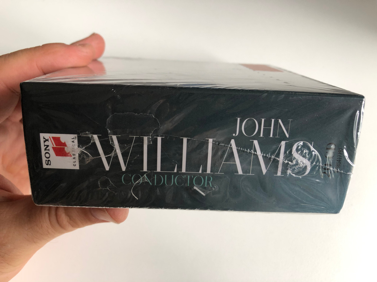 https://cdn10.bigcommerce.com/s-62bdpkt7pb/products/0/images/255884/John_Williams_Conductor_20_Complete_Albums_Featuring_music_from_films_and_Broadway_standards_of_the_great_American_songbook_the_Olympic_Games_and_Christmas_classics_Sony_Classical_20x_A_3__29313.1665418198.1280.1280.JPG?c=2&_gl=1*1y4pmy7*_ga*MjA2NTIxMjE2MC4xNTkwNTEyNTMy*_ga_WS2VZYPC6G*MTY2NTQxMTE4MS41ODguMS4xNjY1NDE3OTkxLjU5LjAuMA..