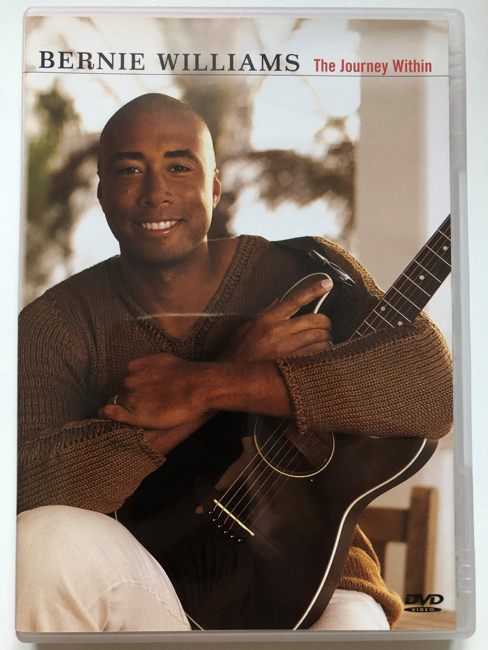 https://cdn10.bigcommerce.com/s-62bdpkt7pb/products/0/images/256548/Bernie_Williams_-_The_Journey_Within_Verve_Music_DVD_Video_CD_2004_B0002724-09_1__01020.1666081778.1280.1280.JPG?c=2&_gl=1*1f8a90r*_ga*MjA2NTIxMjE2MC4xNTkwNTEyNTMy*_ga_WS2VZYPC6G*MTY2NjA3NDA5MC41OTUuMS4xNjY2MDgxNTYwLjU3LjAuMA..