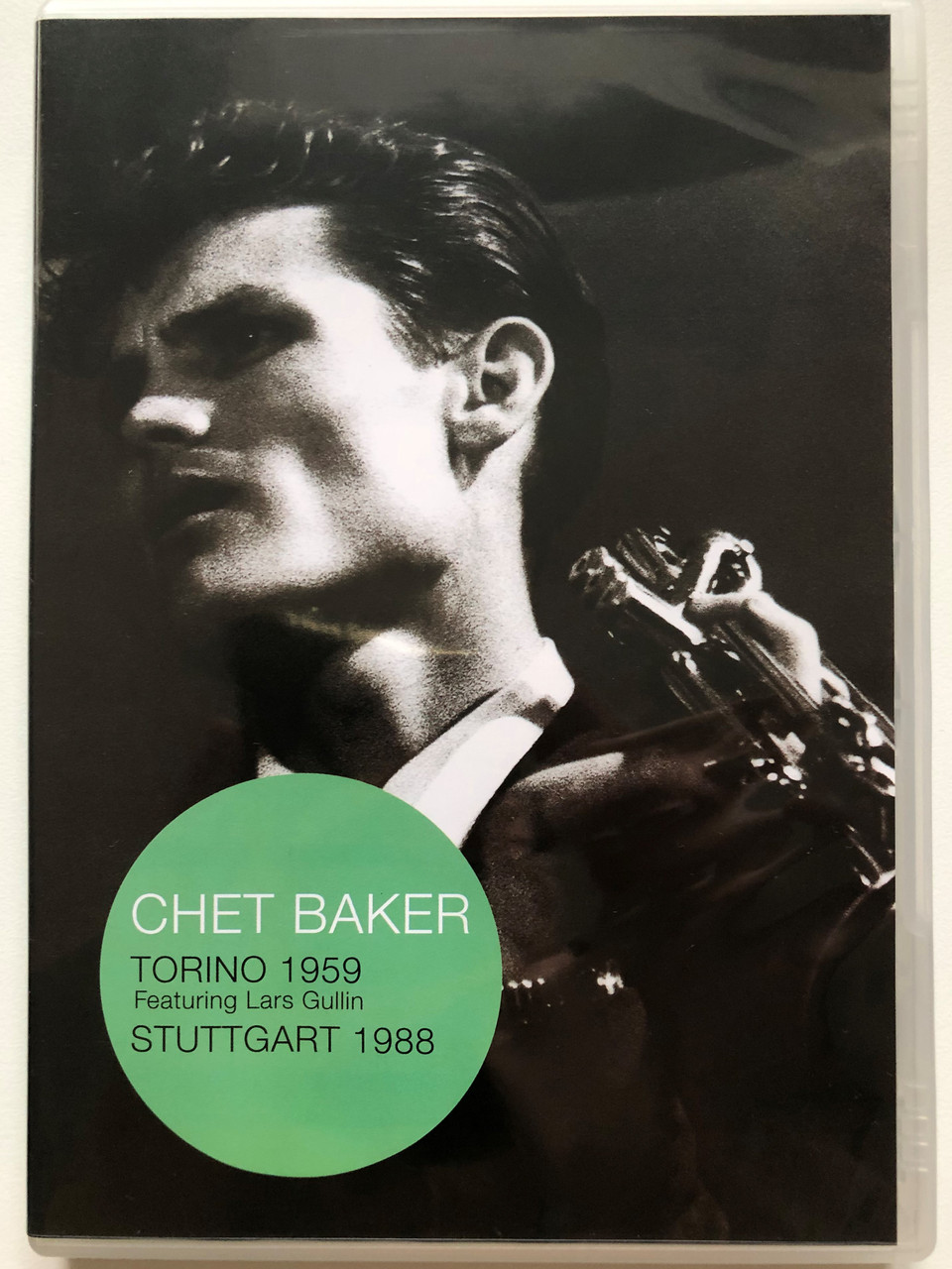 https://cdn10.bigcommerce.com/s-62bdpkt7pb/products/0/images/256603/Chet_Baker_Torino_1959_-_Stuttgart_1988_-_Featuring_Lars_Gullin_Impro-Jazz_DVD_Video_CD_2006_IJ501_1__86339.1666154190.1280.1280.JPG?c=2&_gl=1*1npcwff*_ga*MjA2NTIxMjE2MC4xNTkwNTEyNTMy*_ga_WS2VZYPC6G*MTY2NjE1MzYyNi41OTcuMS4xNjY2MTU0MDcwLjQ4LjAuMA..