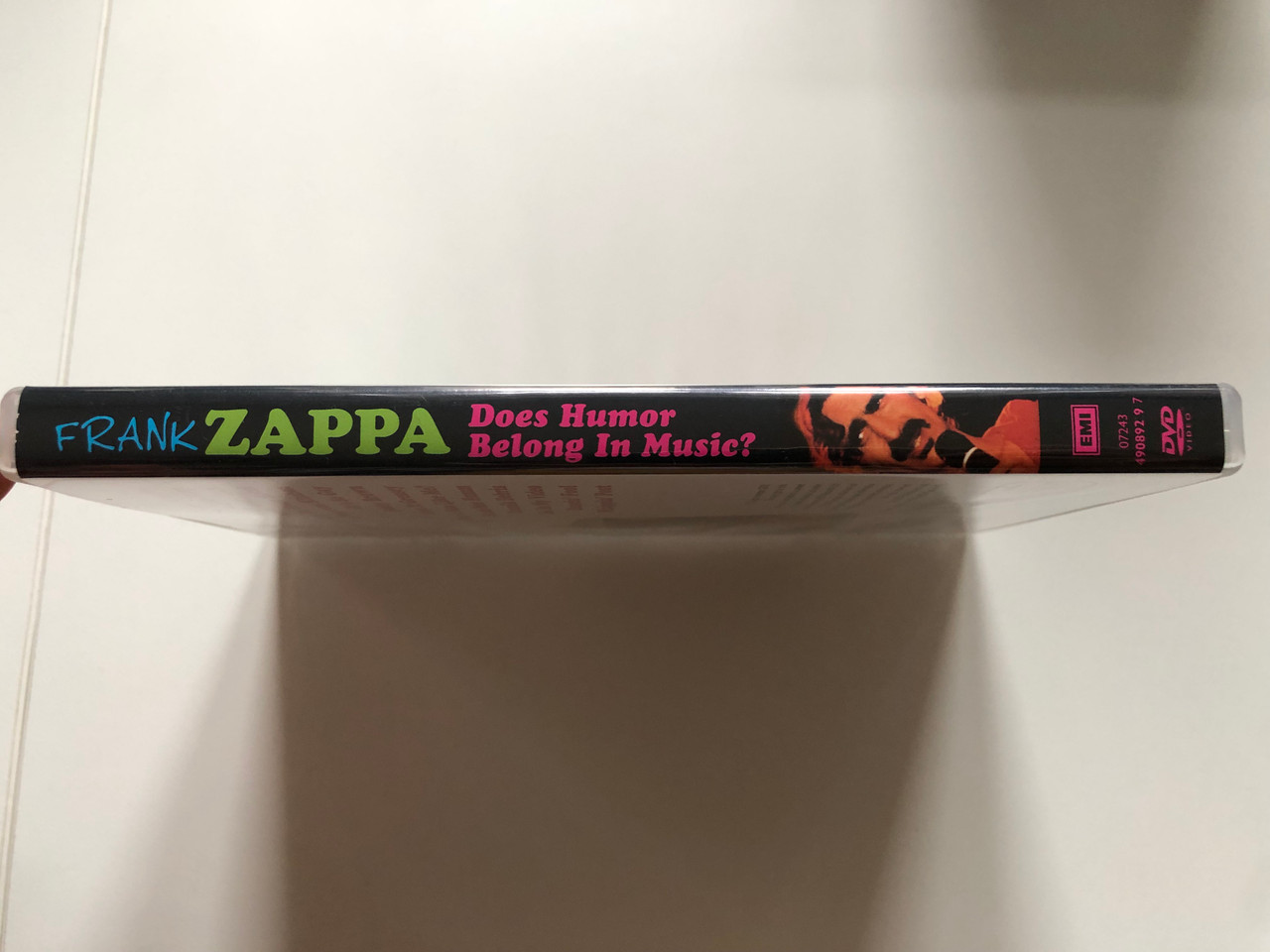 https://cdn10.bigcommerce.com/s-62bdpkt7pb/products/0/images/256608/Frank_Zappa_Does_Humor_Belong_In_Music_Frank_Zappa_Live_The_Pier_NYC_USA_26th_August_1984_EMI_DVD_Video_CD_2003_07243_490892_9_7_3__02248.1666154609.1280.1280.JPG?c=2&_gl=1*d7byvi*_ga*MjA2NTIxMjE2MC4xNTkwNTEyNTMy*_ga_WS2VZYPC6G*MTY2NjE1MzYyNi41OTcuMS4xNjY2MTU0MzU0LjQxLjAuMA..