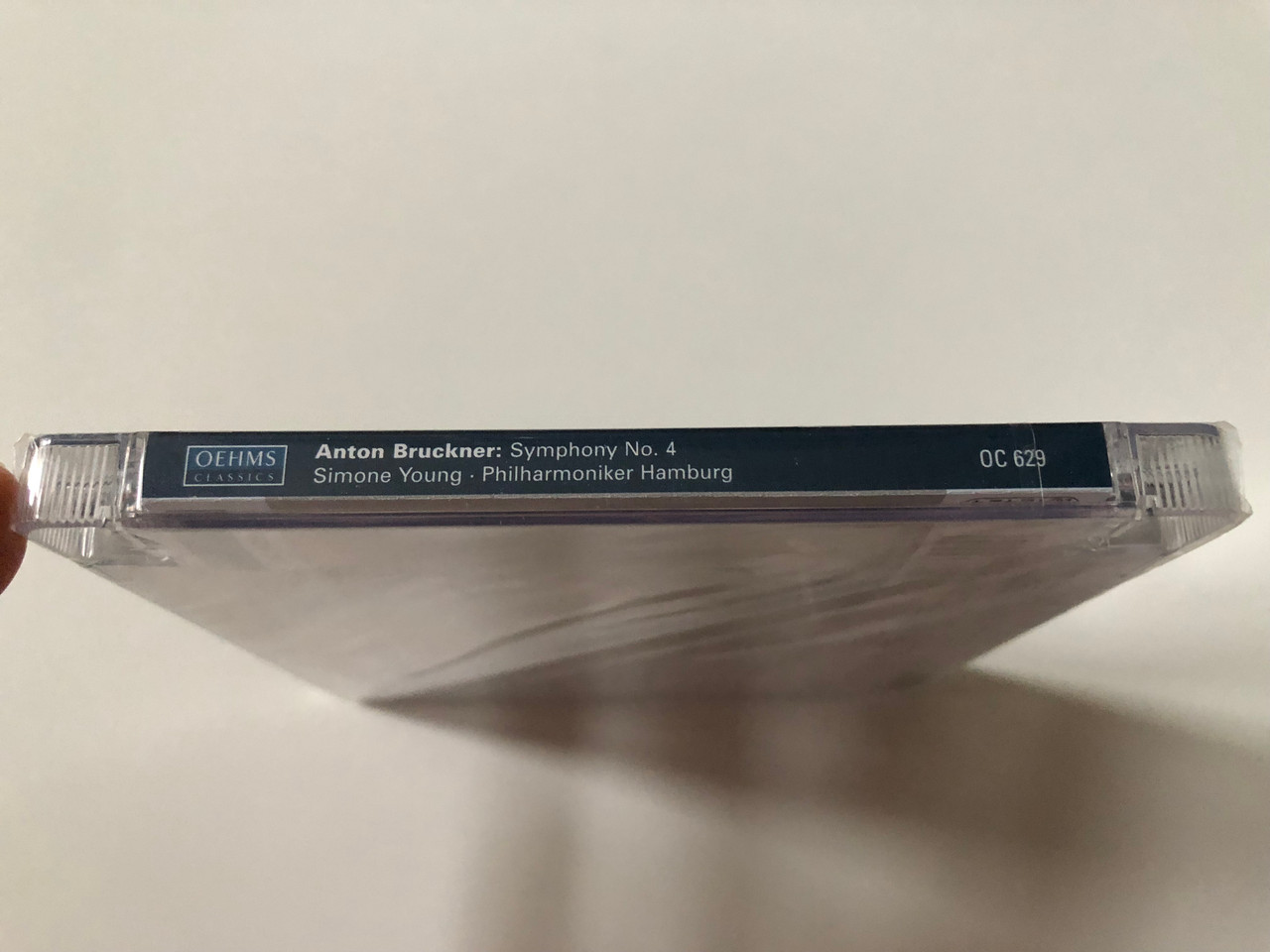 https://cdn10.bigcommerce.com/s-62bdpkt7pb/products/0/images/257744/Bruckner_-_Sinfonie_Nr._4_Urfassung_1874_-_Simone_Young_Philharmoniker_Hamburg_Oehms_Classics_Hybrid_Disc_2008_OC_629_3__17711.1667547505.1280.1280.JPG?c=2&_gl=1*1hp4q8o*_ga*MjA2NTIxMjE2MC4xNTkwNTEyNTMy*_ga_WS2VZYPC6G*MTY2NzU0NTYyOS42MTcuMS4xNjY3NTQ3NDU3LjEuMC4w