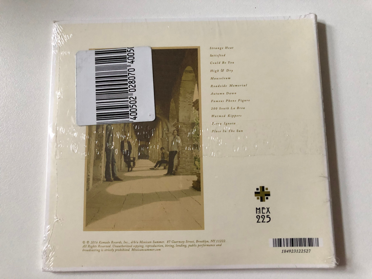 https://cdn10.bigcommerce.com/s-62bdpkt7pb/products/0/images/257773/Allah_Las_-_Calico_Review_On_their_third_album_Calico_Review_Allah_Las_weave_their_dreamy_version_of_west_coast_psychedelia_with_advanced_songwriting_and_exquisite_production_deatil._Mexi__53068.1667552417.1280.1280.JPG?c=2&_gl=1*10yolmv*_ga*MjA2NTIxMjE2MC4xNTkwNTEyNTMy*_ga_WS2VZYPC6G*MTY2NzU0NTYyOS42MTcuMS4xNjY3NTUyMTg5LjI5LjAuMA..