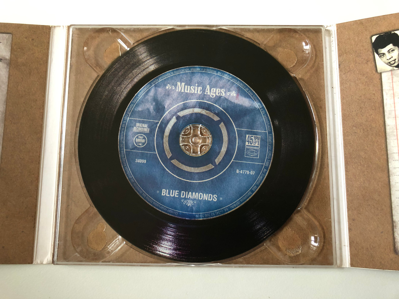 https://cdn10.bigcommerce.com/s-62bdpkt7pb/products/0/images/258081/The_Blue_Diamonds_-_Vol._2_Music_Ages_Audio_CD_2007_34099_4__08003.1668015955.1280.1280.JPG?c=2&_gl=1*cm0em9*_ga*MjA2NTIxMjE2MC4xNTkwNTEyNTMy*_ga_WS2VZYPC6G*MTY2ODAwNTc2MC42MjIuMS4xNjY4MDE1NTA1LjU3LjAuMA..