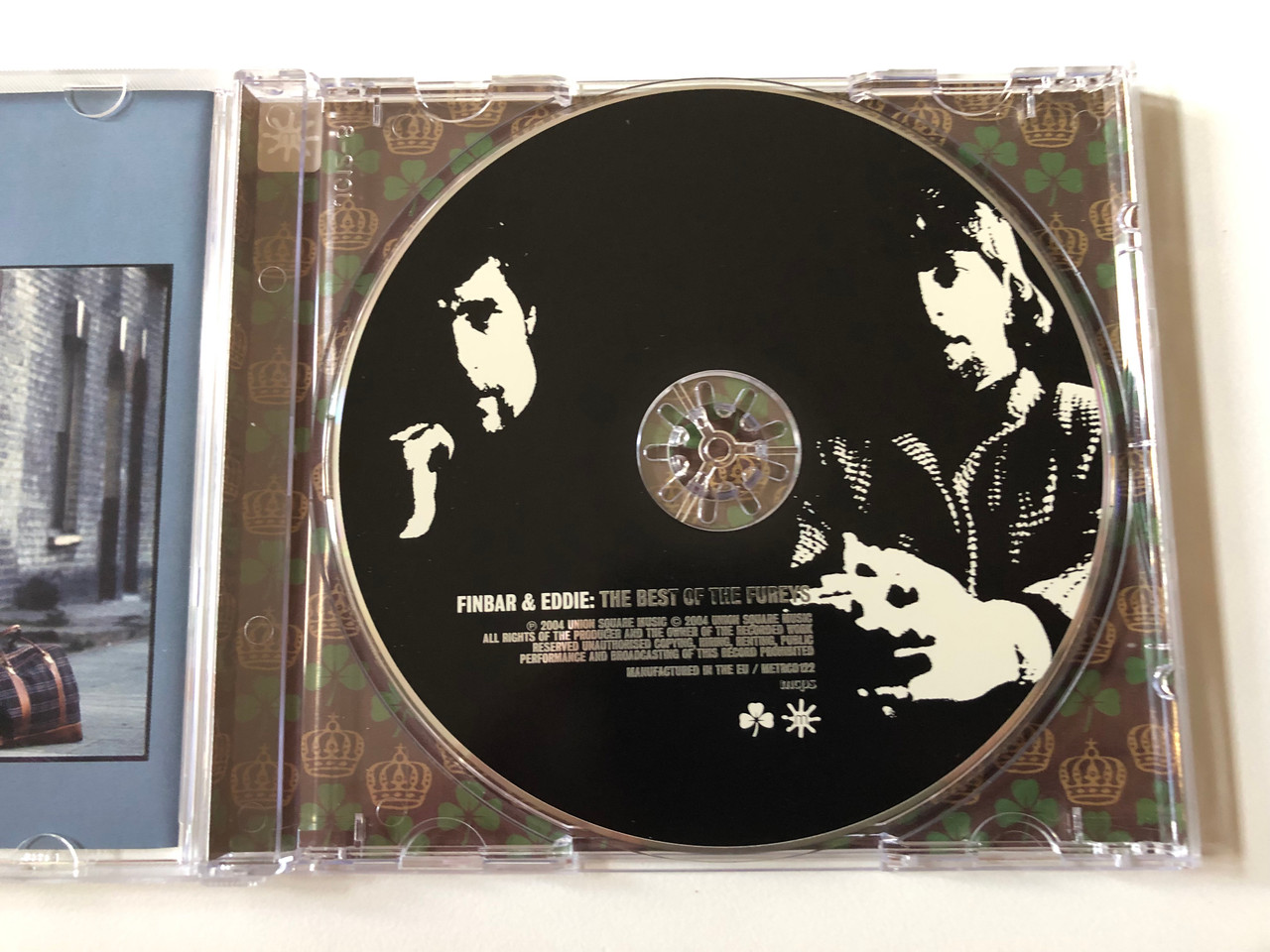 https://cdn10.bigcommerce.com/s-62bdpkt7pb/products/0/images/258599/Finbar_Eddie_Furey_The_Best_Of_The_Fureys_The_Flowers_In_The_Valley_My_Lagan_Love_The_Prickly_Bush_Madam_Bonaparte_Let_Me_Go_To_The_Mountains_Come_By_The_Hills_Dainty_Davy_and_m_3__47424.1668410021.1280.1280.JPG?c=2&_gl=1*1112vux*_ga*MjA2NTIxMjE2MC4xNTkwNTEyNTMy*_ga_WS2VZYPC6G*MTY2ODQwNzg4NC42MjcuMS4xNjY4NDEwMDMxLjYwLjAuMA..