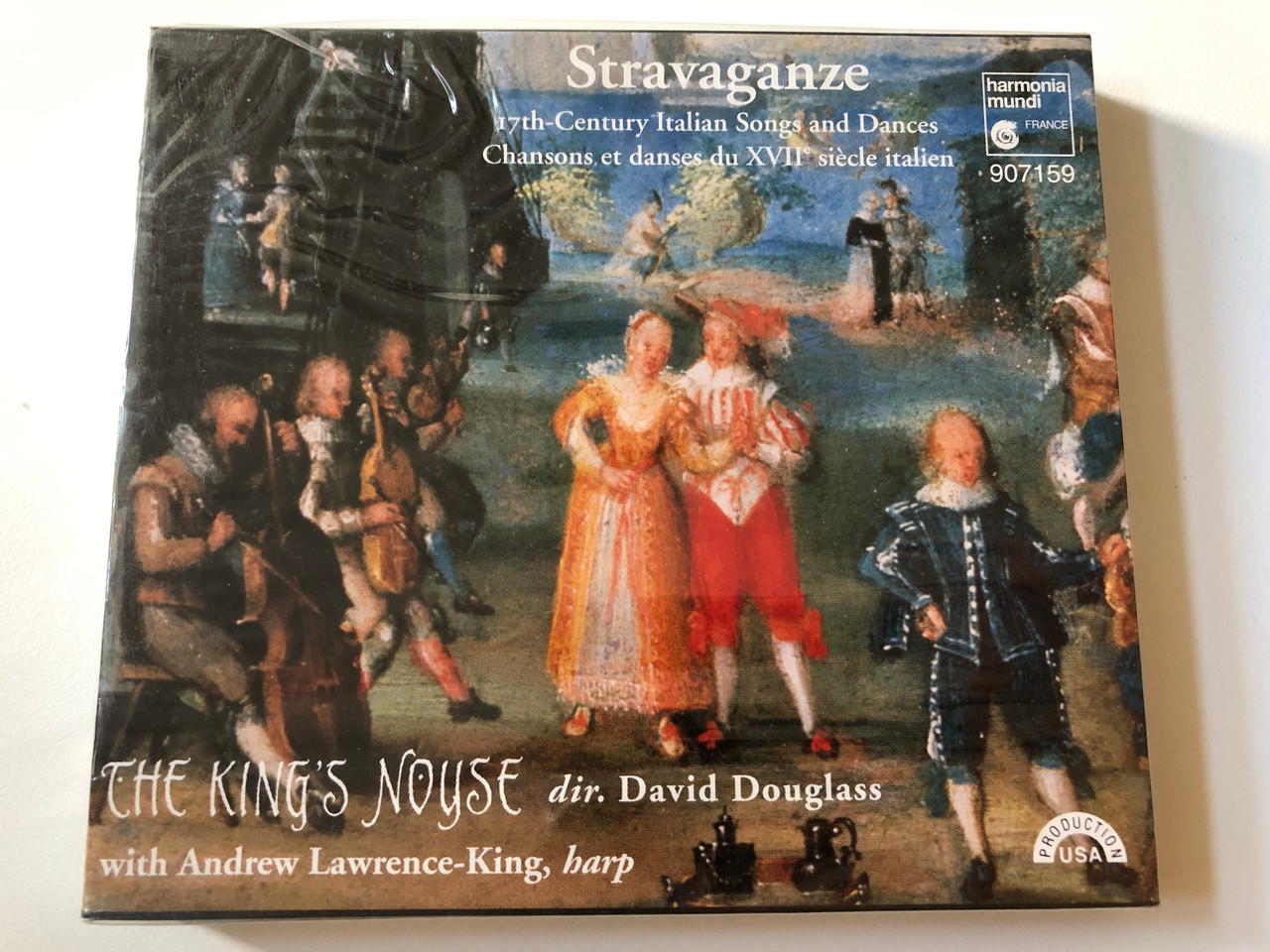 https://cdn10.bigcommerce.com/s-62bdpkt7pb/products/0/images/258996/Stravaganze_-_The_Kings_Noyse_-_Dir._David_Douglass_With_Andrew_Lawrence-King_harp_17th-Century_Italian_Songs_and_Dances_Chansons_et_danses_du_XVII_siecle_italien_Harmonia_Mundi_Audi_1__53840.1668762225.1280.1280.JPG?c=2&_gl=1*1mo0i0l*_ga*MjA2NTIxMjE2MC4xNTkwNTEyNTMy*_ga_WS2VZYPC6G*MTY2ODc1OTk2OS42MzQuMS4xNjY4NzYyMDE4LjQyLjAuMA..
