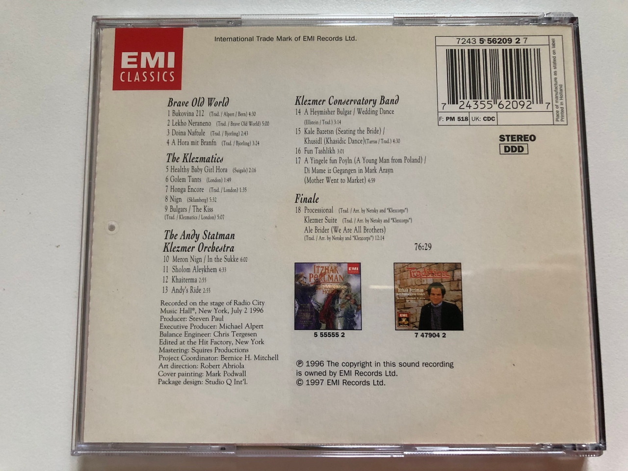https://cdn10.bigcommerce.com/s-62bdpkt7pb/products/0/images/259168/Itzhak_Perlman_-_Klezmer_2_-_Live_In_The_Fiddlers_House_Brave_Old_World_Andy_Statman_The_Klezmatics_Klezmer_Conservatory_Band_EMI_Classics_Audio_CD_1997_Stereo_724355620927_2__08523.1669111953.1280.1280.JPG?c=2&_gl=1*1p7saea*_ga*MjA2NTIxMjE2MC4xNTkwNTEyNTMy*_ga_WS2VZYPC6G*MTY2OTEwODAwNS42MzcuMS4xNjY5MTExMTYwLjQyLjAuMA..