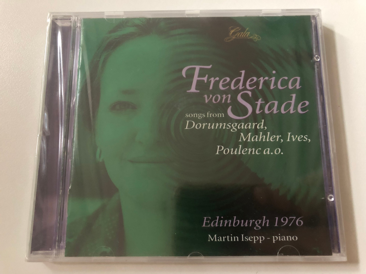 https://cdn10.bigcommerce.com/s-62bdpkt7pb/products/0/images/259335/Frederica_von_Stade_-_Songs_From_Dorumsgaard_Mahler_Ives_Poulenc_A.O._-_Edinburgh_1976_-_Martin_Isepp_piano_Gala_Audio_CD_1999_GL_339_1__00135.1669199265.1280.1280.JPG?c=2&_gl=1*1cwupi3*_ga*MjA2NTIxMjE2MC4xNTkwNTEyNTMy*_ga_WS2VZYPC6G*MTY2OTE4OTY1NS42MzkuMS4xNjY5MTk5MjA4LjQyLjAuMA..