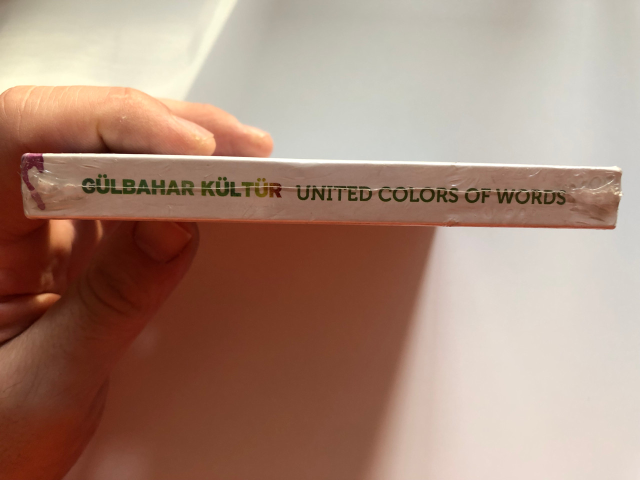 https://cdn10.bigcommerce.com/s-62bdpkt7pb/products/0/images/259467/Glbahar_Kltr_United_Colors_Of_Words_-_Poetry_On_The_Sound_Lolas_World_2x_Audio_CD_CLS0002702_3__00954.1669367386.1280.1280.JPG?c=2&_gl=1*dq2enj*_ga*MjA2NTIxMjE2MC4xNTkwNTEyNTMy*_ga_WS2VZYPC6G*MTY2OTM2NDA1Ny42NDQuMS4xNjY5MzY3MzgwLjYwLjAuMA..