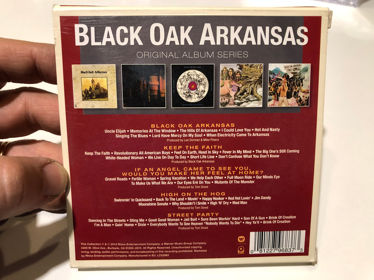 https://cdn10.bigcommerce.com/s-62bdpkt7pb/products/0/images/259806/Black_Oak_Arkansas_Original_Album_Series_Original_Album_Series_Rhino_Records_5x_Audio_CD_Box_Set_2013_8122796837_2__85782.1669892712.1280.1280.JPG?c=2&_gl=1*10g46c*_ga*MjA2NTIxMjE2MC4xNTkwNTEyNTMy*_ga_WS2VZYPC6G*MTY2OTg5MTEwMy42NTMuMS4xNjY5ODkyMzk5LjU4LjAuMA..
