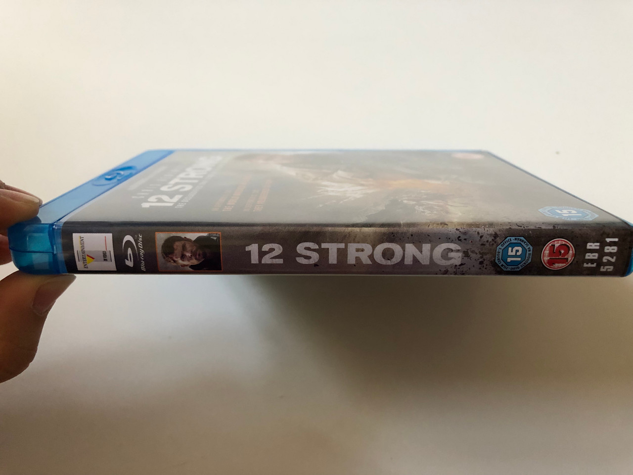 https://cdn10.bigcommerce.com/s-62bdpkt7pb/products/0/images/259816/From_Jerry_Bruckheimer_the_producer_of_Black_Hawk_Down_-_Chris_Hemsworth_12_Strong_-_The_Declassified_True_Story_Of_The_Horse_Soldiers_On_September_11_2001_-_The_World_Watched_In_Terror_3__17984.1669898547.1280.1280.JPG?c=2&_gl=1*1gco3lw*_ga*MjA2NTIxMjE2MC4xNTkwNTEyNTMy*_ga_WS2VZYPC6G*MTY2OTg5NzExNi42NTQuMS4xNjY5ODk4MTY2LjQ5LjAuMA..