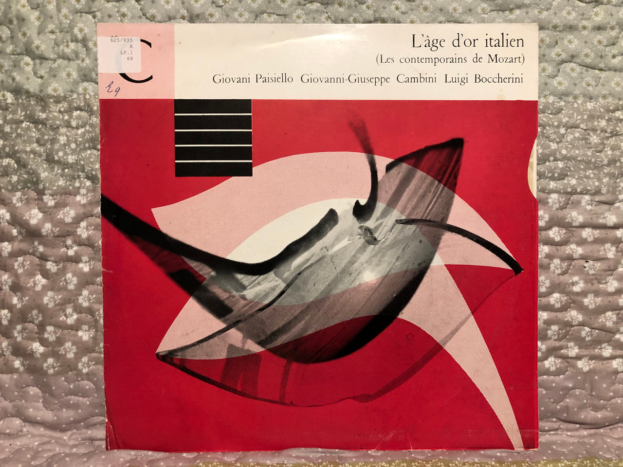 https://cdn10.bigcommerce.com/s-62bdpkt7pb/products/0/images/260001/Lge_DOr_Italien_Les_Contemporains_De_Mozart_-_Giovani_Paisiello_Giovanni-Giuseppe_Cambini_Luigi_Boccherini_Le_Club_Franais_Du_Disque_LP_68_1__84264.1670259446.1280.1280.JPG?c=2&_gl=1*u42e0o*_ga*MjA2NTIxMjE2MC4xNTkwNTEyNTMy*_ga_WS2VZYPC6G*MTY3MDI1Mzg3Ny42NTcuMS4xNjcwMjU5MzM4LjI5LjAuMA..