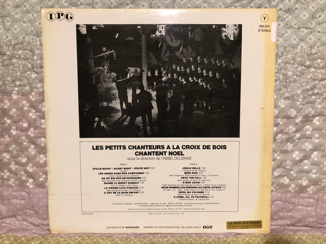 https://cdn10.bigcommerce.com/s-62bdpkt7pb/products/0/images/260136/Les_Petits_Chanteurs_La_Croix_De_Bois_Chantent_Nol_-_Direction_Abbe_Delsinne_IPG_LP_Stereo_1977_260_2__32475.1670426530.1280.1280.JPG?c=2&_gl=1*18b51ac*_ga*MjA2NTIxMjE2MC4xNTkwNTEyNTMy*_ga_WS2VZYPC6G*MTY3MDQyNDUzNy42NTkuMS4xNjcwNDI2Mjg4LjI0LjAuMA..