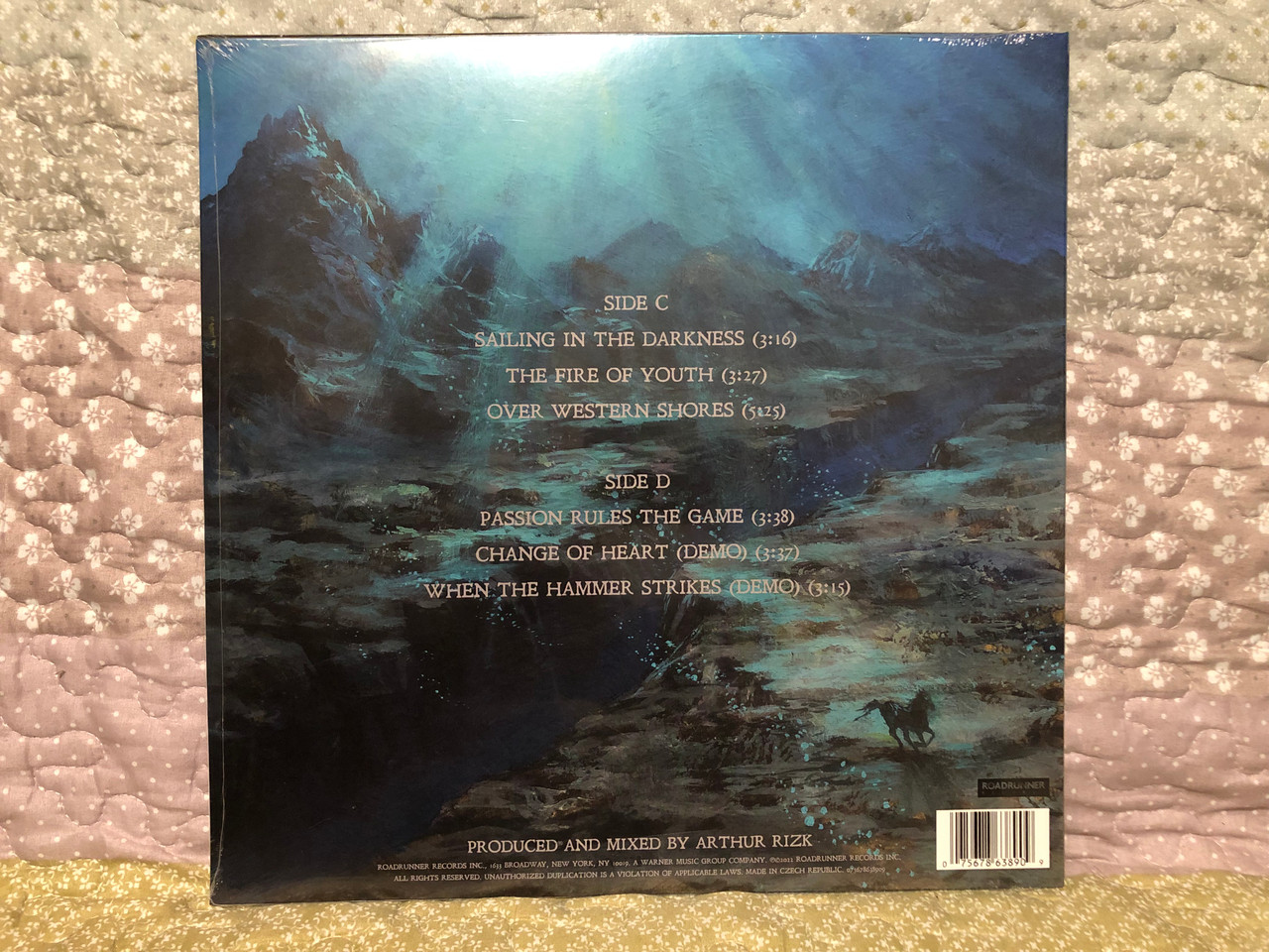https://cdn10.bigcommerce.com/s-62bdpkt7pb/products/0/images/260650/Unto_Others_Strength_II_...Deep_Cuts_Roadrunner_Records_LP_2022_075678638909_2__75862.1670843589.1280.1280.JPG?c=2&_gl=1*11khshb*_ga*MjA2NTIxMjE2MC4xNTkwNTEyNTMy*_ga_WS2VZYPC6G*MTY3MDg0MTkzNy42NjUuMS4xNjcwODQzNDAxLjQwLjAuMA..