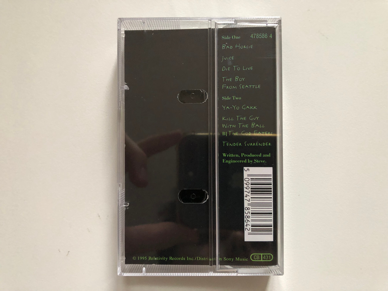 https://cdn10.bigcommerce.com/s-62bdpkt7pb/products/0/images/262762/Steve_Vai_Alien_Love_Secrets_Relativity_Audio_Cassette_1995_REL_478586_4_2__14292.1672389730.1280.1280.JPG?c=2&_gl=1*13b7vfk*_ga*MjA2NTIxMjE2MC4xNTkwNTEyNTMy*_ga_WS2VZYPC6G*MTY3MjM3NjIxMS42OTMuMS4xNjcyMzg5NzI1LjYwLjAuMA..