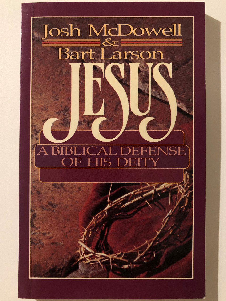https://cdn10.bigcommerce.com/s-62bdpkt7pb/products/0/images/263602/1_Jesus_A_Biblical_Defense_of_His_Diety_Paperback_Authors_Josh_McDowell_Bart_Larson_0866051147_1__67126.1673179324.1280.1280.JPG?c=2&_gl=1*1lv8n01*_ga*MjAyOTE0ODY1OS4xNTkyNDY2ODc5*_ga_WS2VZYPC6G*MTY3MzE3MTc4MS4yNjExLjEuMTY3MzE3OTAwNy42MC4wLjA.