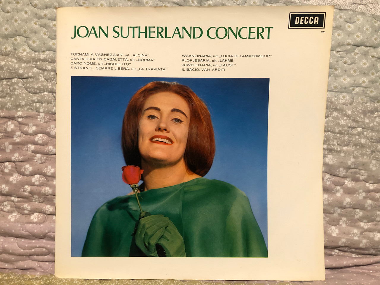 https://cdn10.bigcommerce.com/s-62bdpkt7pb/products/0/images/263990/Joan_Sutherland_Concert_Tornami_A_Vagheggiar_uit_Alcina_Casta_Diva_En_Cabaletta_uit_Norma_Caro_Nome_uit_Rigoletto_E_Strano_Sempre_Libera_uit_La_Traviata_Waanzinar_1__34974.1673507589.1280.1280.JPG?c=2&_gl=1*ismmuh*_ga*MjA2NTIxMjE2MC4xNTkwNTEyNTMy*_ga_WS2VZYPC6G*MTY3MzUwNTc1MS43MDcuMS4xNjczNTA3MzYzLjI1LjAuMA..