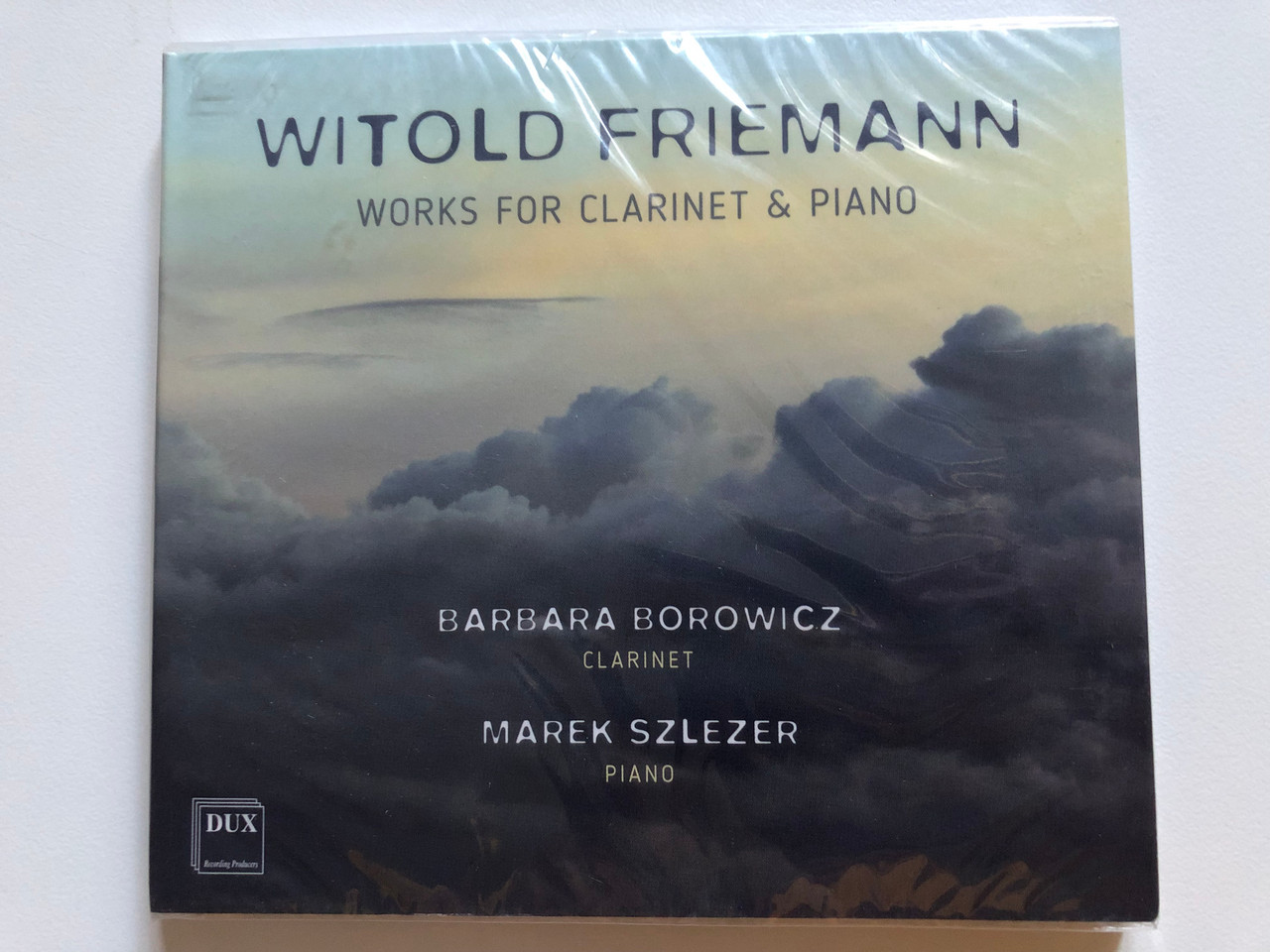 https://cdn10.bigcommerce.com/s-62bdpkt7pb/products/0/images/264630/Witold_Friemann_Works_For_Clarinet_Piano_-_Barbara_Borowicz_clarinet_Marek_Szlezer_piano_DUX_Recording_Producers_Audio_CD_2019_DUX_1529_1__95715.1674466173.1280.1280.JPG?c=2&_gl=1*1dpxixb*_ga*MjA2NTIxMjE2MC4xNTkwNTEyNTMy*_ga_WS2VZYPC6G*MTY3NDQ1NjkwMy43MjUuMS4xNjc0NDY2MTkwLjYwLjAuMA..