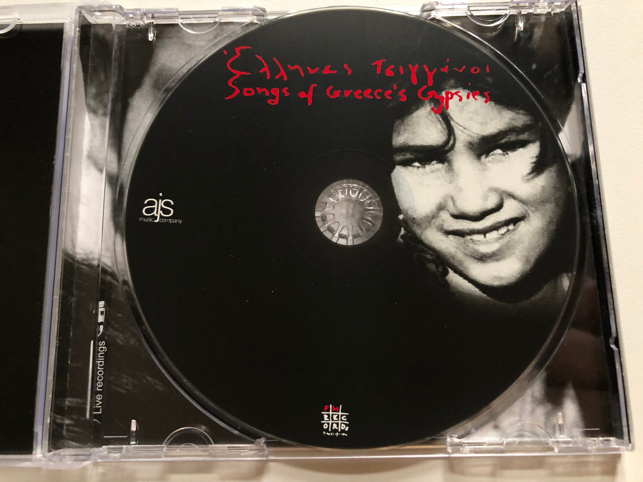 https://cdn10.bigcommerce.com/s-62bdpkt7pb/products/0/images/264717/Songs_Of_Greeces_Gypsies_Eleni_Vitali_Vassilis_Paiteris_Kostas_Pavlidis_Vassilis_Saleas_clarinet_Yiannis_Saleas_Chrisoula_Christopoulou_Ajs_Mzik_Audio_CD_02_3__99304.1674557860.1280.1280.JPG?c=2&_gl=1*vl40rs*_ga*MjA2NTIxMjE2MC4xNTkwNTEyNTMy*_ga_WS2VZYPC6G*MTY3NDU1NjE2Mi43MjguMS4xNjc0NTU3NjAyLjQ4LjAuMA..