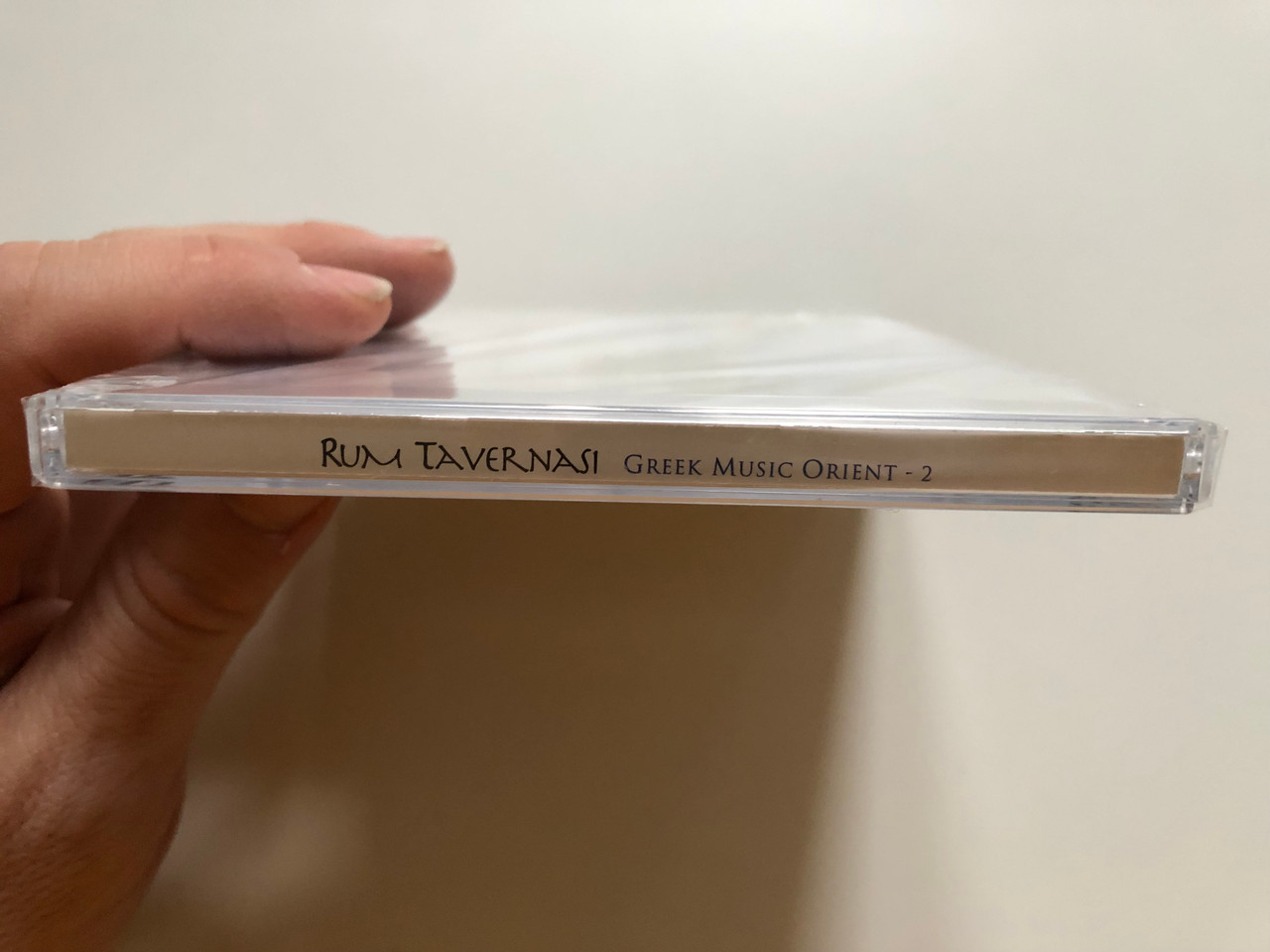https://cdn10.bigcommerce.com/s-62bdpkt7pb/products/0/images/264781/Greek_Music_Orient_2_-_Rum_Tavernasi_Together_With_Glykeria_At_Beautiful_Night_OSM_Mzik_Audio_CD_2005_8694986006143_3__08633.1674635313.1280.1280.JPG?c=2&_gl=1*nr6caz*_ga*MjA2NTIxMjE2MC4xNTkwNTEyNTMy*_ga_WS2VZYPC6G*MTY3NDYzMzI2OS43MzAuMS4xNjc0NjM1MzIyLjYwLjAuMA..