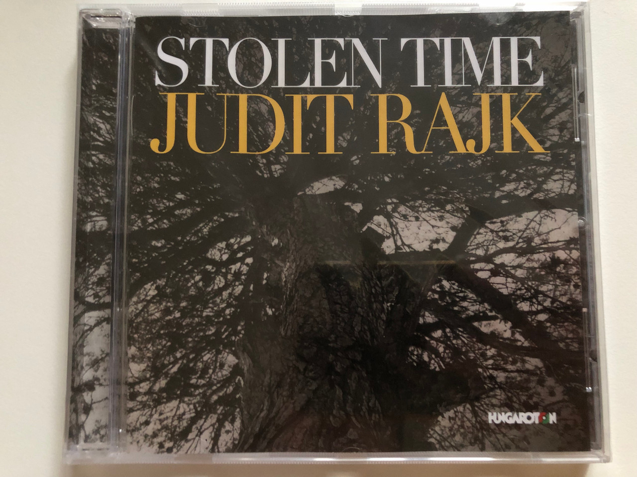 https://cdn10.bigcommerce.com/s-62bdpkt7pb/products/0/images/264891/Stolen_Time_-_Judit_Rajk_Hungaroton_Audio_CD_2020_HCD_32844_1__30343.1674725939.1280.1280.JPG?c=2&_gl=1*hhooow*_ga*MjA2NTIxMjE2MC4xNTkwNTEyNTMy*_ga_WS2VZYPC6G*MTY3NDcyMzQ0Ny43MzIuMS4xNjc0NzI1ODMxLjQwLjAuMA..