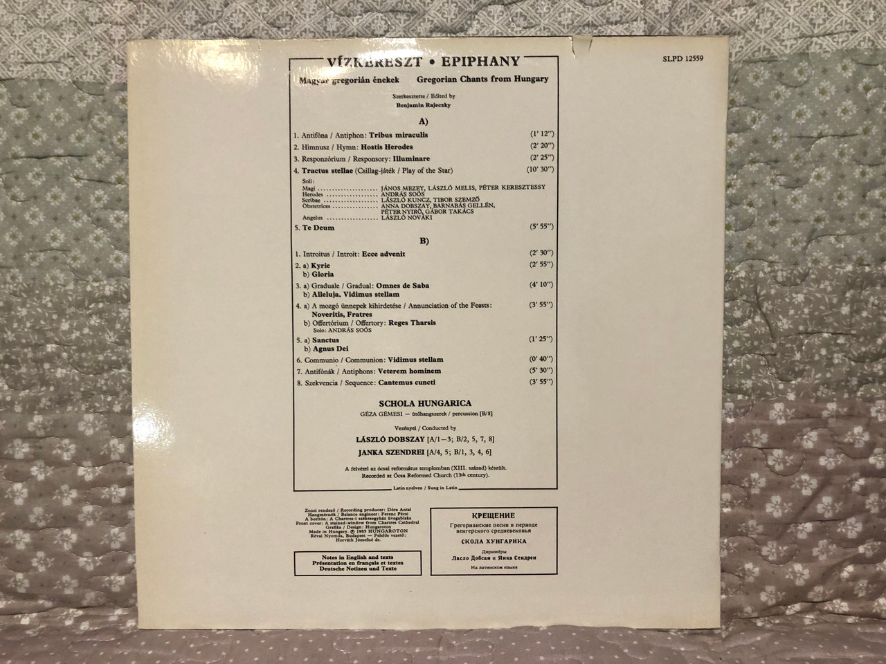 https://cdn10.bigcommerce.com/s-62bdpkt7pb/products/0/images/265631/Musik_Des_Lebens_-_Az_let_Muzsikja_-_Imre_Klmn_Ausschnitte_aus_der_original_Filmmusik._Reszletek_a_film_zenejebol_Sylvia_Sass_Rbert_Ilosfalvy_Veronika_Kincses_Julia_Paszthy_Maria_3__95749.1675446855.1280.1280.JPG?c=2&_gl=1*1ka876q*_ga*MjA2NTIxMjE2MC4xNTkwNTEyNTMy*_ga_WS2VZYPC6G*MTY3NTQzNTE2My43NDQuMS4xNjc1NDQ2NDkyLjQ5LjAuMA..