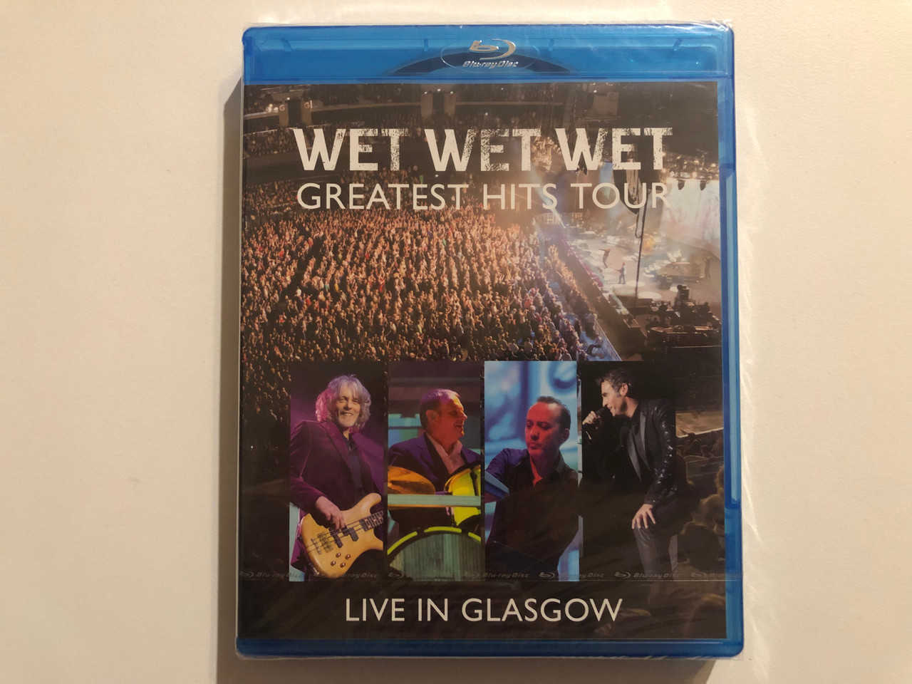 https://cdn10.bigcommerce.com/s-62bdpkt7pb/products/0/images/265832/1_Wet_Wet_Wet_Greatest_Hits-Live_in_Glasgow_Blu-ray_602537981854_1__30962.1675861918.1280.1280.JPG?c=2&_gl=1*59ap33*_ga*MjAyOTE0ODY1OS4xNTkyNDY2ODc5*_ga_WS2VZYPC6G*MTY3NTg1OTY2Ni4yNzk5LjEuMTY3NTg2MTkyNC42MC4wLjA.