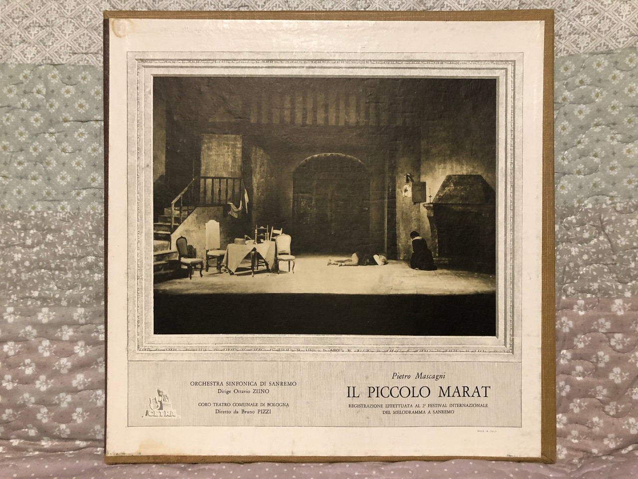 https://cdn10.bigcommerce.com/s-62bdpkt7pb/products/0/images/266092/Pietro_Mascagni_-_Il_Piccolo_Marat_Registrazione_Effetuata_Al_2o_Festival_Internationazionale_Del_Melodramma_A_Sanremo_Orchestra_Sinfonica_Di_Sanremo_Dirige_Ottavio_Ziino_Cetra_3x_LP_Box_1__60389.1676058985.1280.1280.JPG?c=2&_gl=1*ecknik*_ga*MjA2NTIxMjE2MC4xNTkwNTEyNTMy*_ga_WS2VZYPC6G*MTY3NjA0MjMxMC43NTYuMS4xNjc2MDU4OTY3LjYwLjAuMA..