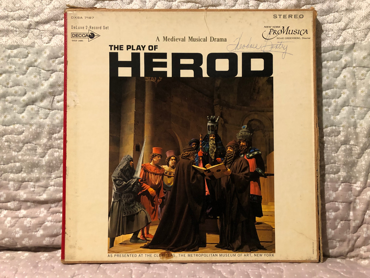 https://cdn10.bigcommerce.com/s-62bdpkt7pb/products/0/images/267517/The_Play_Of_Herod_A_Medieval_Musical_Drama_-_As_Presented_At_The_Cloisters_The_Metropolitan_Museum_Of_Art_New_York_Decca_2x_LP_Box_Set_Stereo_DXSA_7187_1__63682.1677066828.1280.1280.JPG?c=2&_gl=1*19mue29*_ga*MjA2NTIxMjE2MC4xNTkwNTEyNTMy*_ga_WS2VZYPC6G*MTY3NzA2NDUwMS43NjcuMS4xNjc3MDY2MzI1LjE0LjAuMA..