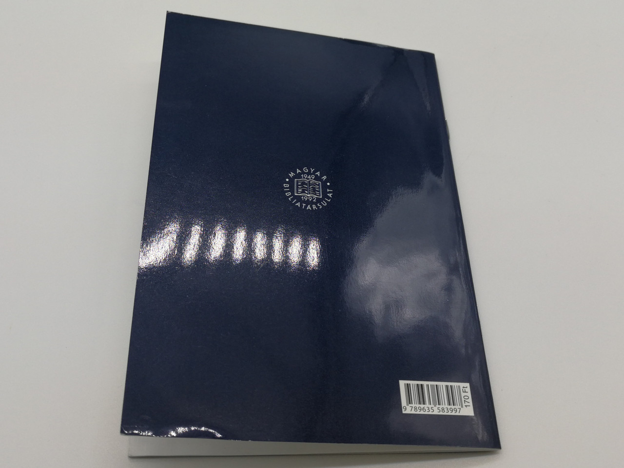 https://cdn10.bigcommerce.com/s-62bdpkt7pb/products/0/images/268370/The_Gospel_of_Mark_in_the_Hungarian_Mrk_evangliuma_Magyar_Bibliatarsulat_2018_Mid_Size_Paperback_7__60548.1677696168.1280.1280.jpg?c=2&_gl=1*1v59jtk*_ga*MjA2NTIxMjE2MC4xNTkwNTEyNTMy*_ga_WS2VZYPC6G*MTY3NzY4MTgzOC43ODMuMS4xNjc3Njk2MDk2LjYwLjAuMA..