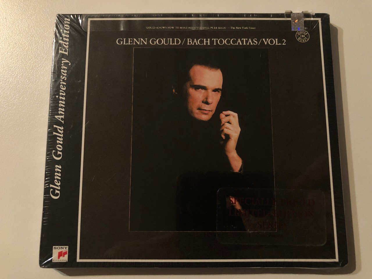 https://cdn10.bigcommerce.com/s-62bdpkt7pb/products/0/images/269613/Glenn_Gould_-_Bach_Toccatas_-_Vol._2_Glenn_Gould_Anniversary_Edition_Sony_Classical_Audio_CD_2001_SK_87763_1__02002.1678907495.1280.1280.JPG?c=2&_gl=1*zcwac3*_ga*MjA2NTIxMjE2MC4xNTkwNTEyNTMy*_ga_WS2VZYPC6G*MTY3ODkwMDQ1NC44MDYuMS4xNjc4OTA3Mzg1LjM0LjAuMA..