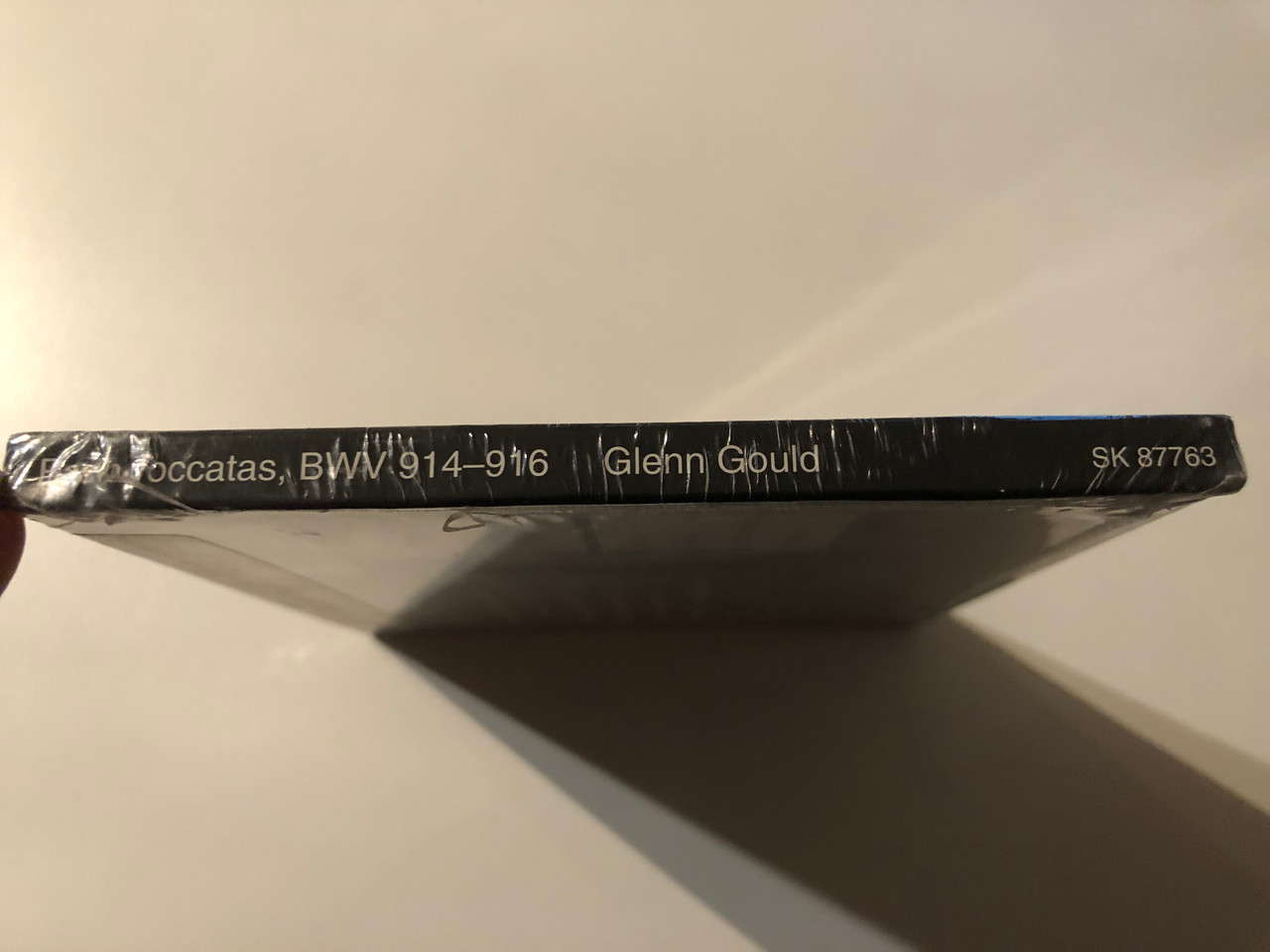 https://cdn10.bigcommerce.com/s-62bdpkt7pb/products/0/images/269615/Glenn_Gould_-_Bach_Toccatas_-_Vol._2_Glenn_Gould_Anniversary_Edition_Sony_Classical_Audio_CD_2001_SK_87763_3__16105.1678907515.1280.1280.JPG?c=2&_gl=1*zcwac3*_ga*MjA2NTIxMjE2MC4xNTkwNTEyNTMy*_ga_WS2VZYPC6G*MTY3ODkwMDQ1NC44MDYuMS4xNjc4OTA3Mzg1LjM0LjAuMA..