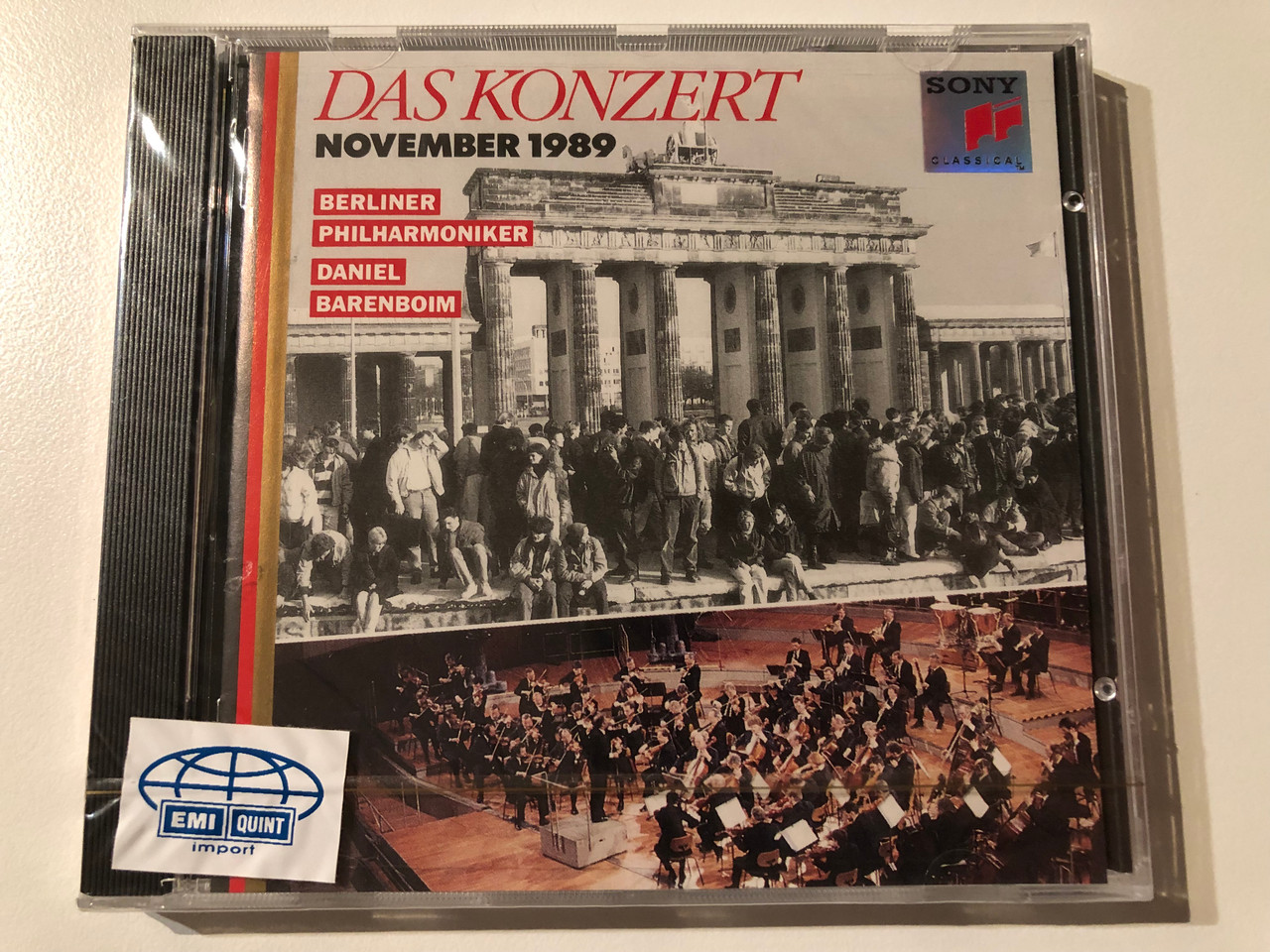 https://cdn10.bigcommerce.com/s-62bdpkt7pb/products/0/images/270200/Das_Konzert_-_November_1989_Berliner_Philharmoniker_Daniel_Barenboim_Sony_Classical_Audio_CD_1989_SK_45_830_1__81588.1679404425.1280.1280.JPG?c=2&_gl=1*1qgdyhc*_ga*MjA2NTIxMjE2MC4xNTkwNTEyNTMy*_ga_WS2VZYPC6G*MTY3OTM4ODcxMy44MTMuMS4xNjc5NDA0MjIzLjQ2LjAuMA..