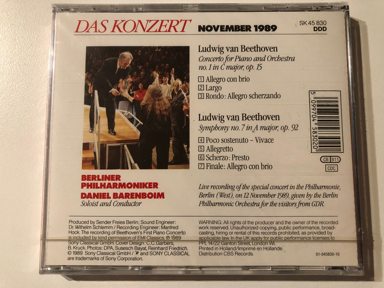 https://cdn10.bigcommerce.com/s-62bdpkt7pb/products/0/images/270201/Das_Konzert_-_November_1989_Berliner_Philharmoniker_Daniel_Barenboim_Sony_Classical_Audio_CD_1989_SK_45_830_2__01000.1679404436.1280.1280.JPG?c=2&_gl=1*1qgdyhc*_ga*MjA2NTIxMjE2MC4xNTkwNTEyNTMy*_ga_WS2VZYPC6G*MTY3OTM4ODcxMy44MTMuMS4xNjc5NDA0MjIzLjQ2LjAuMA..