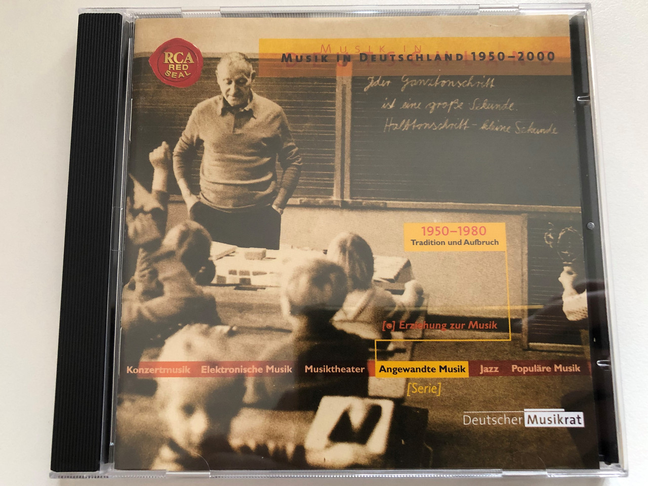 https://cdn10.bigcommerce.com/s-62bdpkt7pb/products/0/images/271018/Tradition_Und_Aufbruch_1950-1980_Musik_In_Deutschland_1950-2000_Angewandte_Musik_Erziehung_zur_Musik_RCA_Red_Seal_Audio_CD_2001_74321_73527_2_1__34813.1680016071.1280.1280.JPG?c=2&_gl=1*1vnl9bm*_ga*MjA2NTIxMjE2MC4xNTkwNTEyNTMy*_ga_WS2VZYPC6G*MTY4MDAwODU4Mi44MjQuMS4xNjgwMDE2MDA2LjYwLjAuMA..