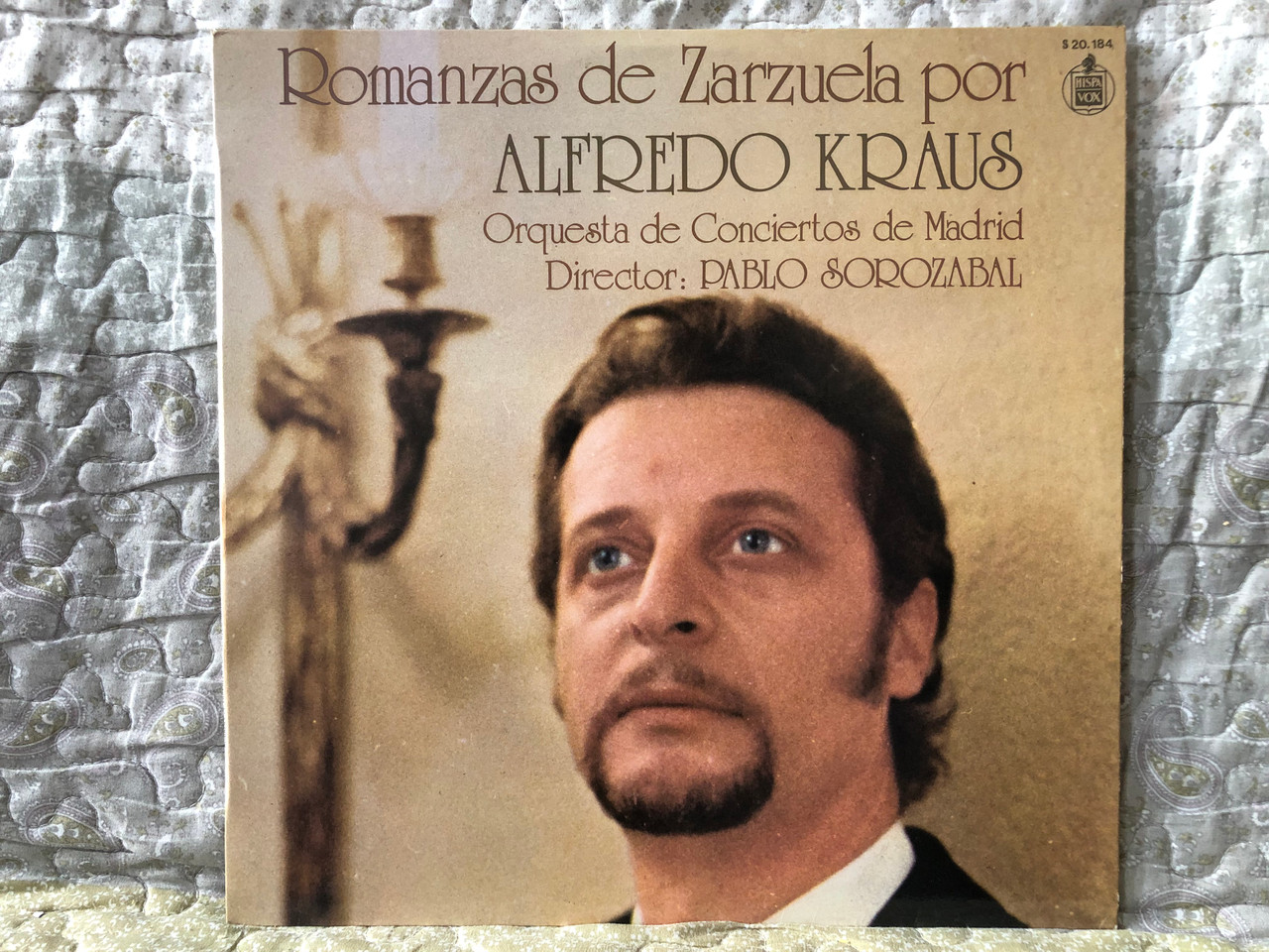 https://cdn10.bigcommerce.com/s-62bdpkt7pb/products/0/images/272038/Romanzas_De_Zarzuela_por_Alfredo_Kraus_Orquesta_de_Conciertos_de_Madrid_Director_Pablo_Sorozabal_Hispavox_LP_1979_S_20_1__02133.1680674616.1280.1280.JPG?c=2&_gl=1*6vdb2p*_ga*MjA2NTIxMjE2MC4xNTkwNTEyNTMy*_ga_WS2VZYPC6G*MTY4MDY3MzA5NS44MzYuMS4xNjgwNjc0NDY1LjM4LjAuMA..