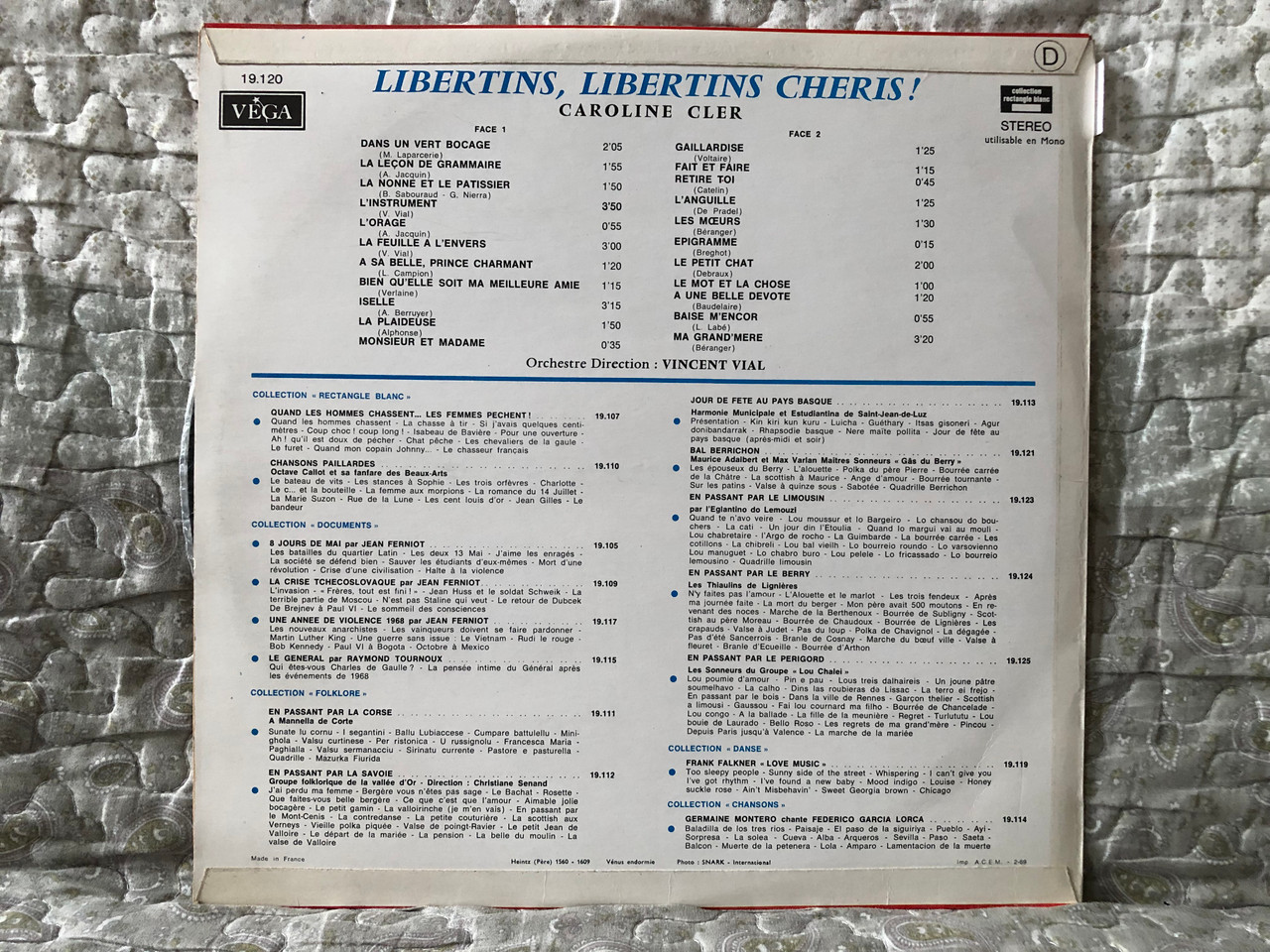 https://cdn10.bigcommerce.com/s-62bdpkt7pb/products/0/images/272077/Libertins_Libertins_Chris_-_Caroline_Cler_Orchestre_direction_Vincent_Vial_Collection_Rectangle_Blanc_Vega_LP_Stereo_19_2__05825.1680687956.1280.1280.JPG?c=2&_gl=1*tpzqtz*_ga*MjA2NTIxMjE2MC4xNTkwNTEyNTMy*_ga_WS2VZYPC6G*MTY4MDY4NDgwMC44MzcuMS4xNjgwNjg3Nzk5LjU4LjAuMA..