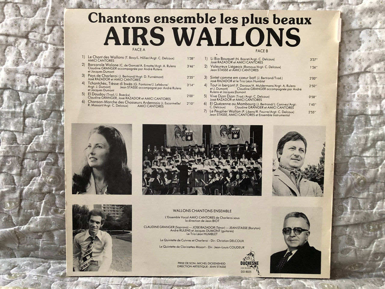 https://cdn10.bigcommerce.com/s-62bdpkt7pb/products/0/images/272977/Chantons_ensemble_les_plus_beaux_Airs_Wallons_-_Amici_Cantores_dir._Jean_Biot_Claudine_Granger_Jose_Razador_Jean_Stasse_Duchesne_LP_DD_8025_2__97777.1681898259.1280.1280.JPG?c=2&_gl=1*1bpkmo7*_ga*MjA2NTIxMjE2MC4xNTkwNTEyNTMy*_ga_WS2VZYPC6G*MTY4MTg5Nzk4OS44NTUuMC4xNjgxODk3OTg5LjYwLjAuMA..