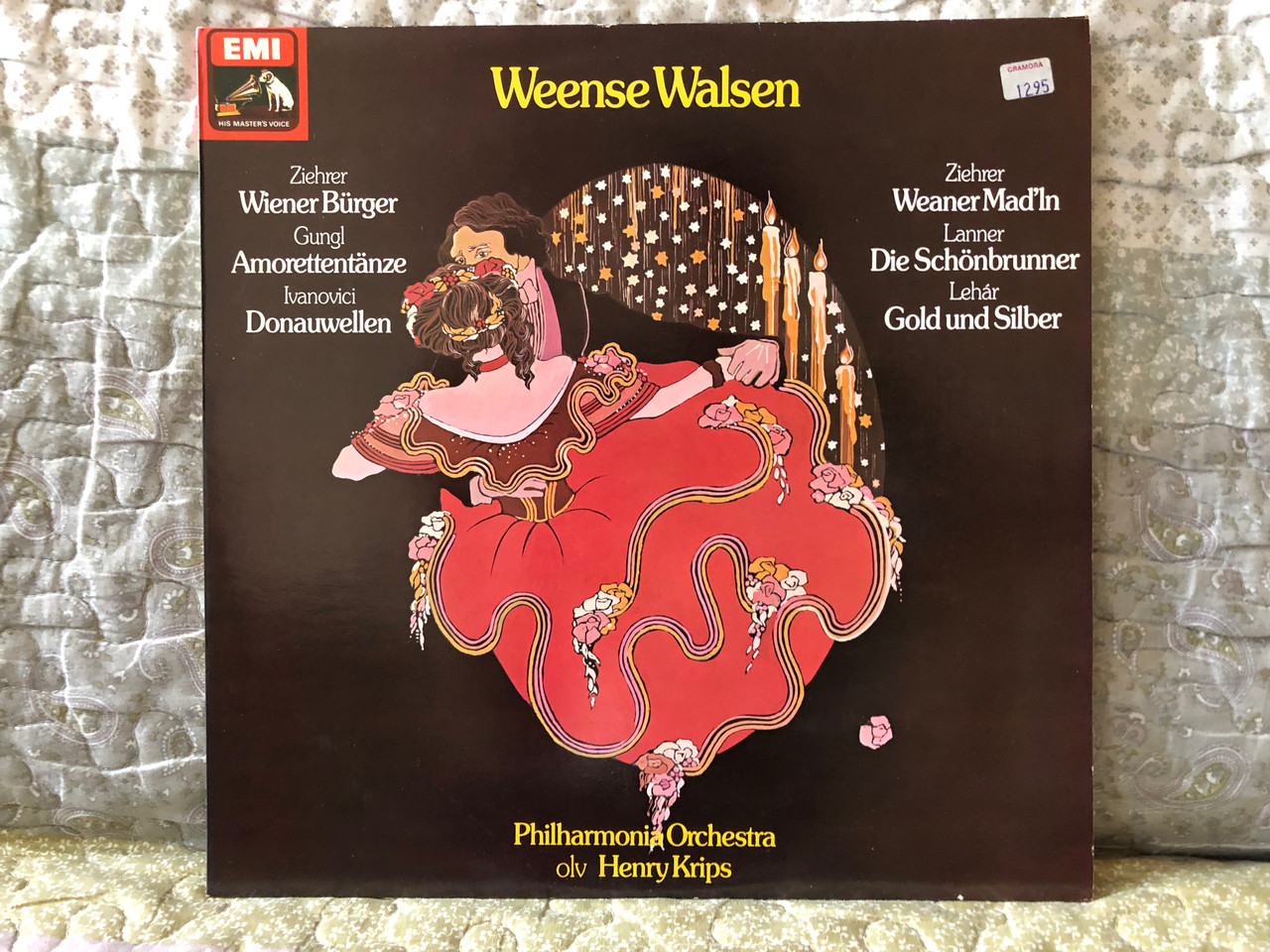 https://cdn10.bigcommerce.com/s-62bdpkt7pb/products/0/images/273047/Weense_Walsen_-_Ziehrer_Wiener_Burger_Gungl_Amorettentnze_Ivanovici_Donauwellen_Ziehrer_Weaner_Madln_Lanner_Die_Schonbrunner_-_Philharmonia_Orchestra_Olv_Henry_Krips_His_Masters_Voice_LP_5C_037-030_1__71717.1681972802.1280.1280.JPG?c=2&_gl=1*1cb6o5z*_ga*MjA2NTIxMjE2MC4xNTkwNTEyNTMy*_ga_WS2VZYPC6G*MTY4MTk2MzMzNC44NTcuMS4xNjgxOTcyODAxLjYwLjAuMA..