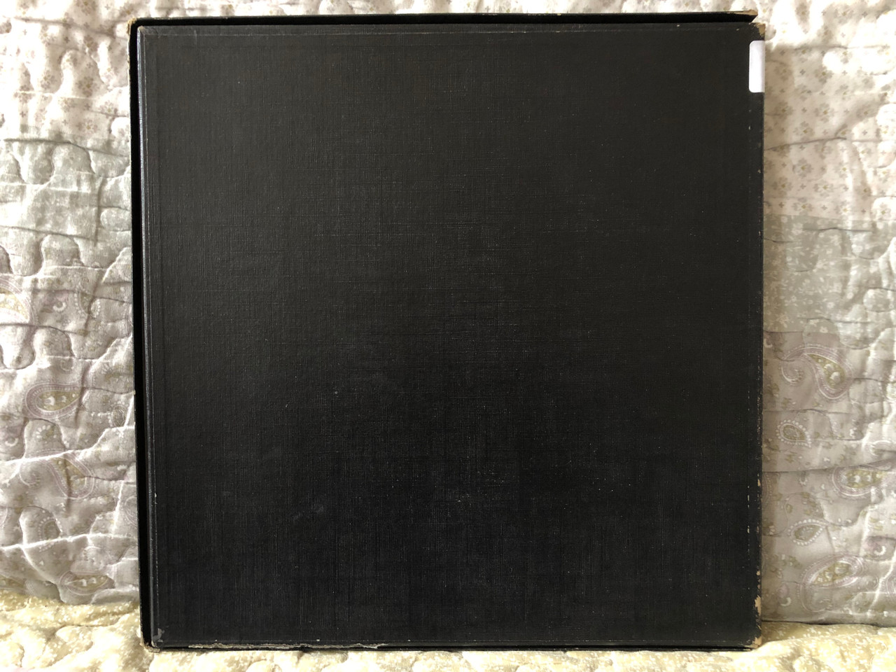 https://cdn10.bigcommerce.com/s-62bdpkt7pb/products/0/images/273388/Bach_St._Matthew_Passion_-_Akademie_Kammerchor_Wiener_Kammerorchester_Ferdinand_Grossman_cond._VOX_3x_LP_Box_Set_VBX_200_4__54514.1682607762.1280.1280.JPG?c=2&_gl=1*ieqfa0*_ga*MjA2NTIxMjE2MC4xNTkwNTEyNTMy*_ga_WS2VZYPC6G*MTY4MjYwNzU1OS44NjguMC4xNjgyNjA3NTU5LjYwLjAuMA..