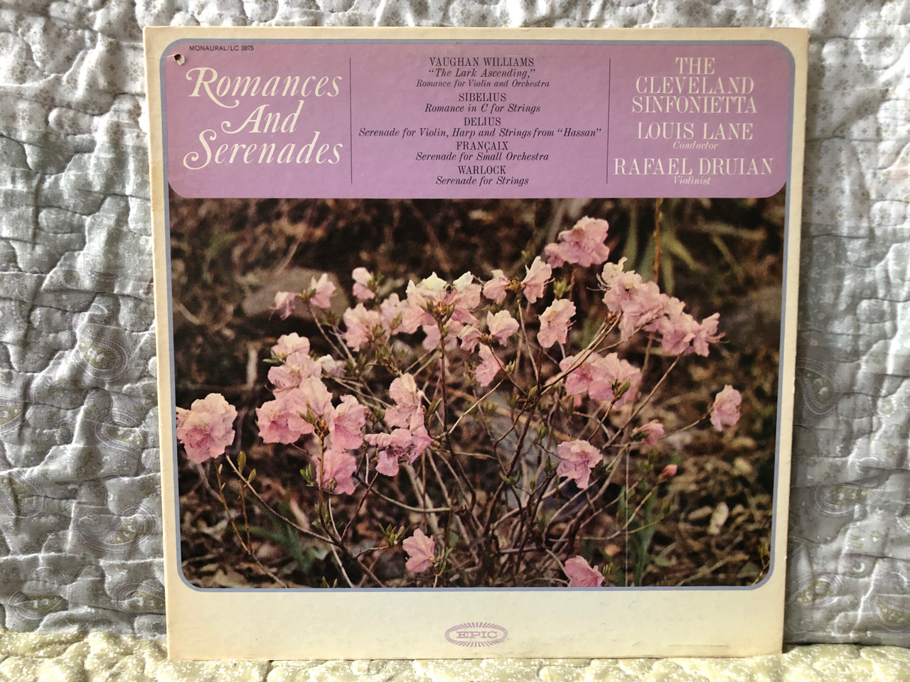 https://cdn10.bigcommerce.com/s-62bdpkt7pb/products/0/images/273500/Romances_and_Serenades_-_The_Cleveland_Sinfonietta_Louis_Lane_conductor_Rafael_Druian_violinist_Vaughan_Williams_The_Lark_Ascending_Romance_for_Violin_and_Orchestra_Sibelius_Romance_In_C_for_1__69568.1682785008.1280.1280.JPG?c=2&_gl=1*1c6kw4e*_ga*MjA2NTIxMjE2MC4xNTkwNTEyNTMy*_ga_WS2VZYPC6G*MTY4Mjc3ODg2OC44NzAuMS4xNjgyNzg0NDQwLjM4LjAuMA..