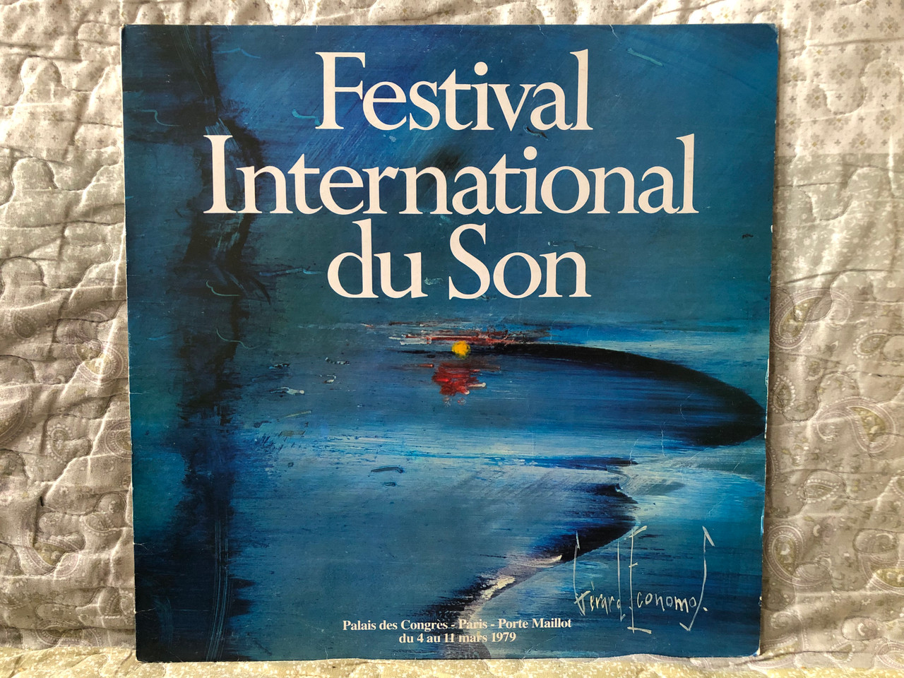 https://cdn10.bigcommerce.com/s-62bdpkt7pb/products/0/images/274949/Festival_International_Du_Son_Palais_des_Congres-Paris-Porte_Maillot_du_4_au_11_mars_1979_Path_Marconi_EMI_LP_Stereo_1979_FIS_79_1__94264.1684394459.1280.1280.JPG?c=2&_gl=1*tjjklv*_ga*MjA2NTIxMjE2MC4xNTkwNTEyNTMy*_ga_WS2VZYPC6G*MTY4NDM4ODk3My45MDAuMS4xNjg0MzkzOTc3LjU2LjAuMA..