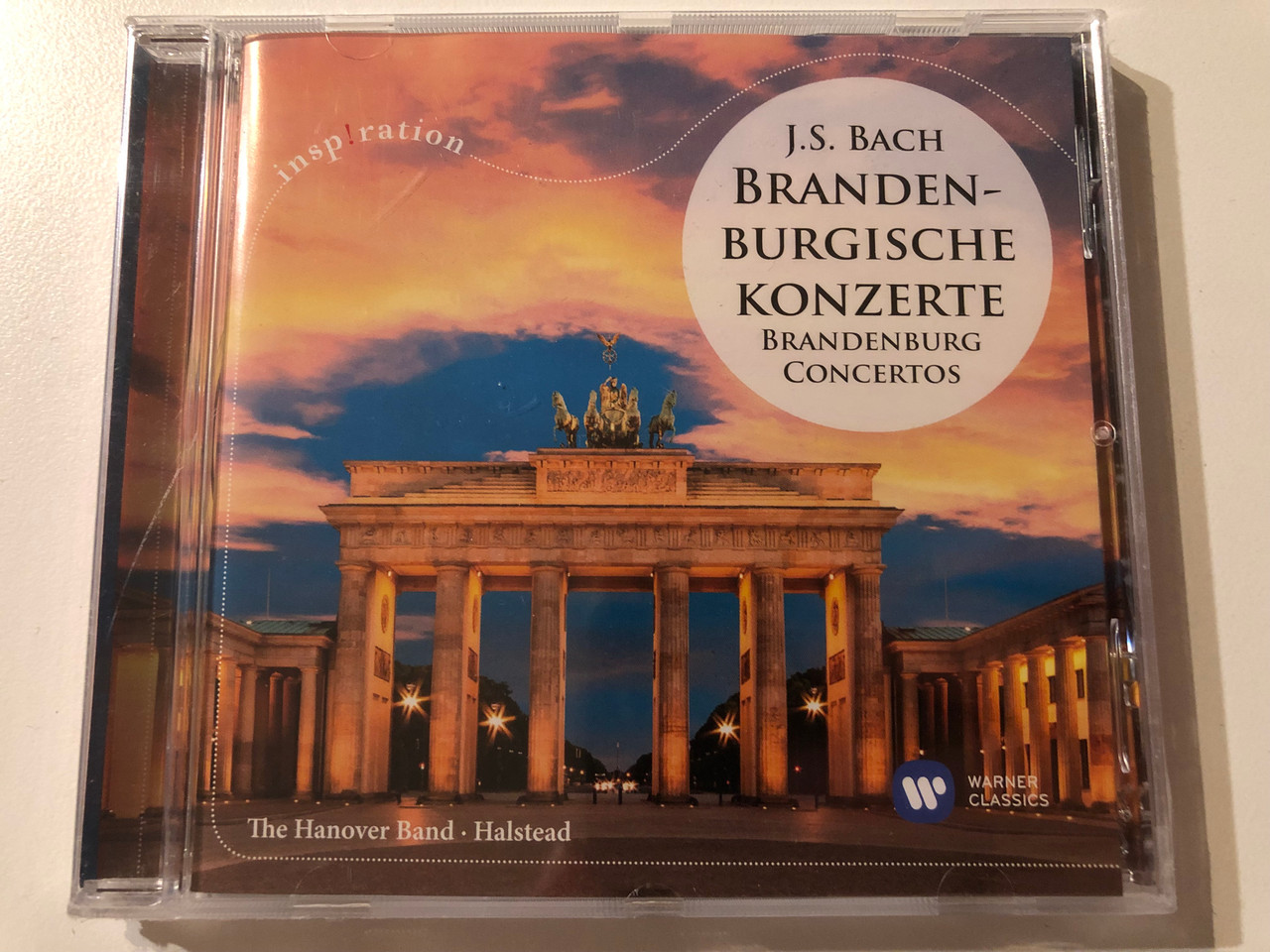 https://cdn10.bigcommerce.com/s-62bdpkt7pb/products/0/images/275886/J._S._Bach_Brandeburg_Concertos_Brandenburgische_Konzerte_-_The_Hanover_Band_Halstead_Warner_Classics_Audio_CD_2015_Stereo_825646175130_1__09147.1685686829.1280.1280.JPG?c=2&_gl=1*1oqmnmz*_ga*MjA2NTIxMjE2MC4xNTkwNTEyNTMy*_ga_WS2VZYPC6G*MTY4NTY4MzE3Mi45MjQuMS4xNjg1Njg1NjE1LjM1LjAuMA..